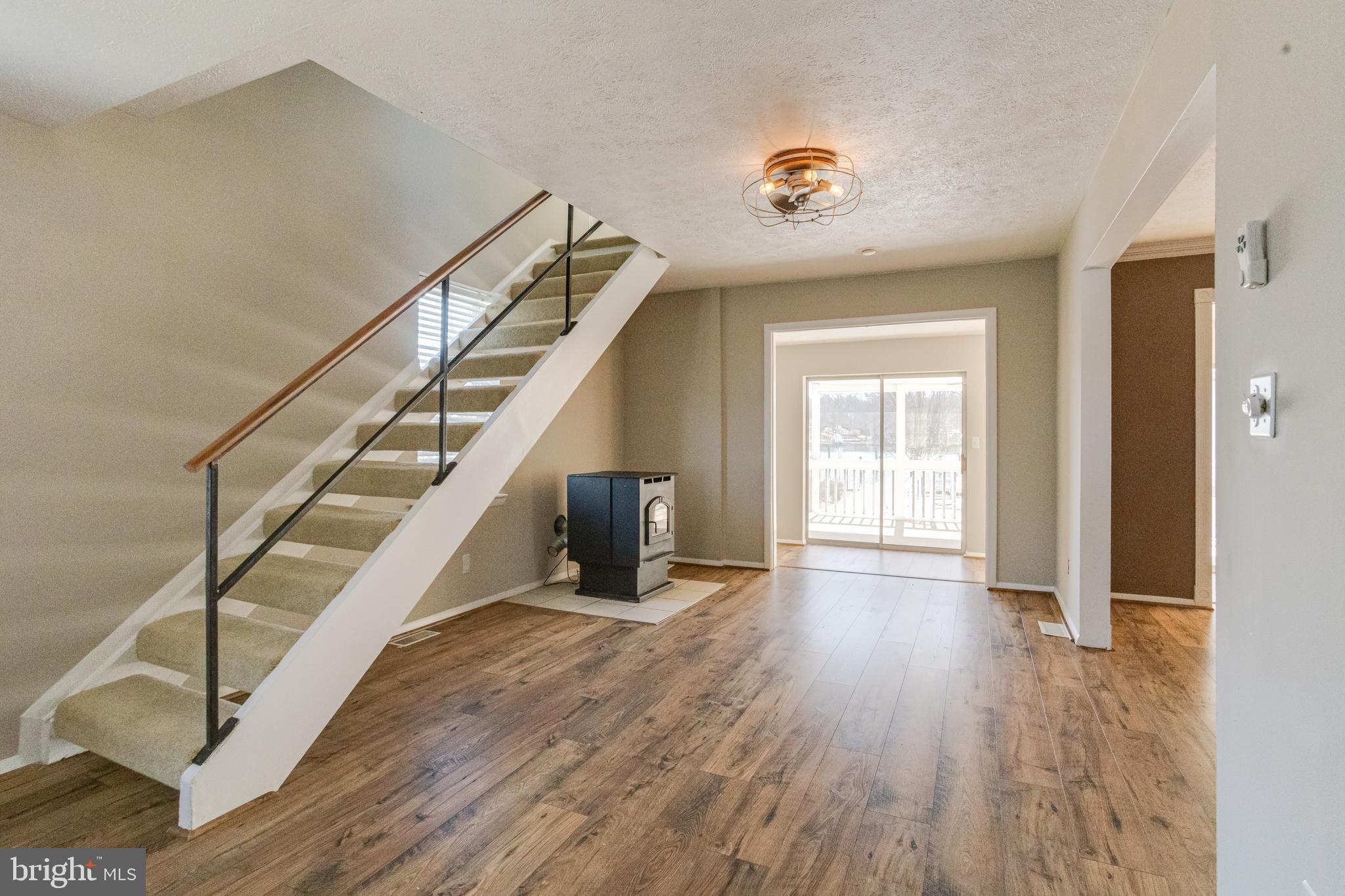 BOWLEYS QUARTERS - Residential