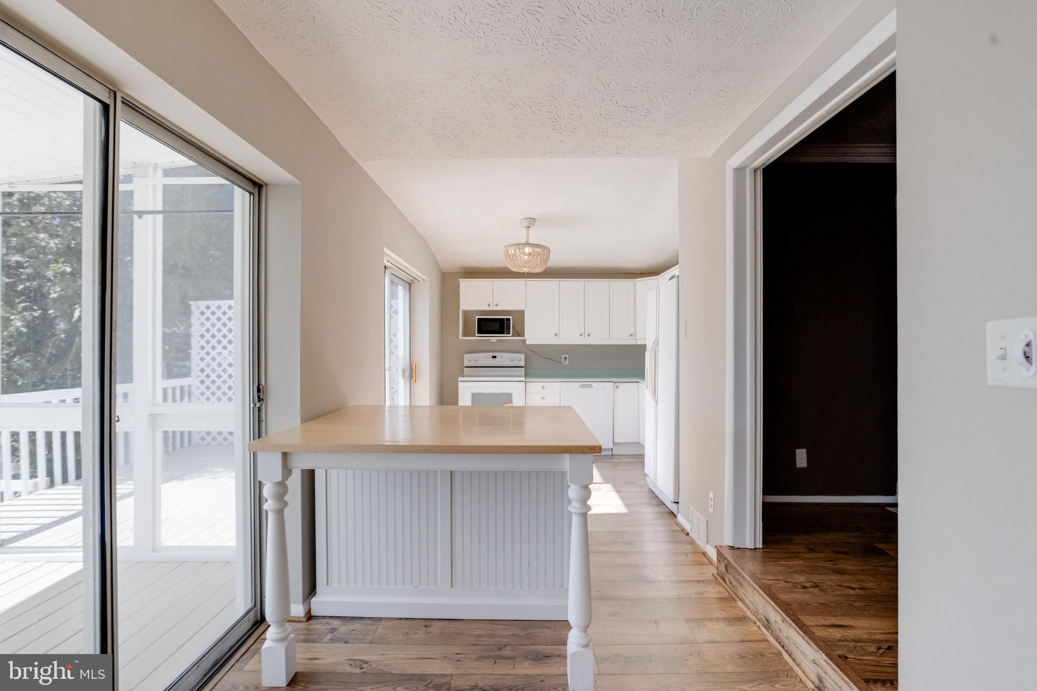 BOWLEYS QUARTERS - Residential