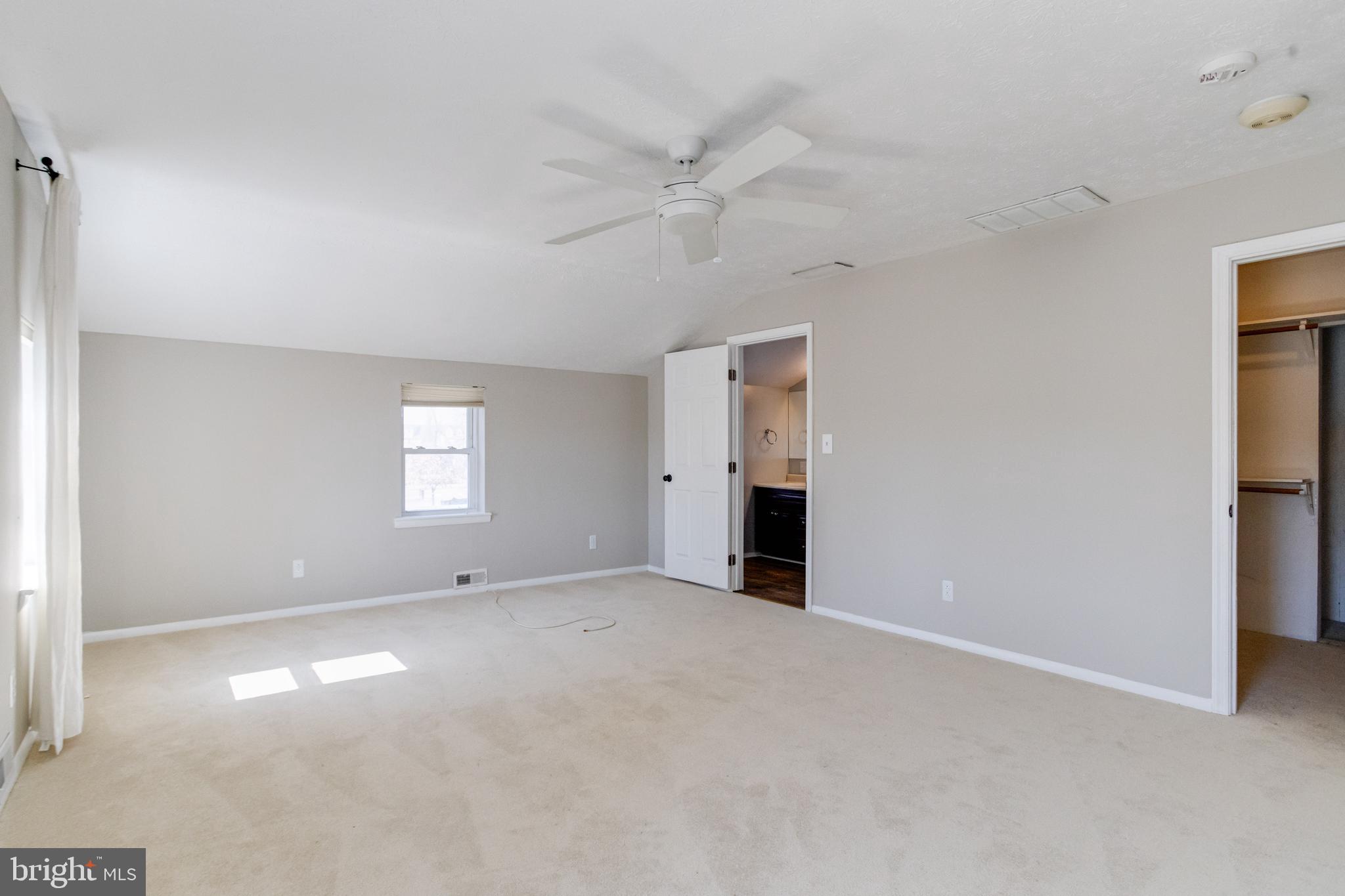 BOWLEYS QUARTERS - Residential