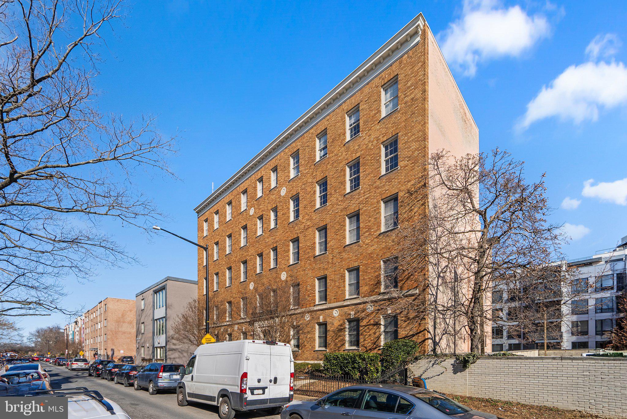 1417 NEWTON STREET NW 201