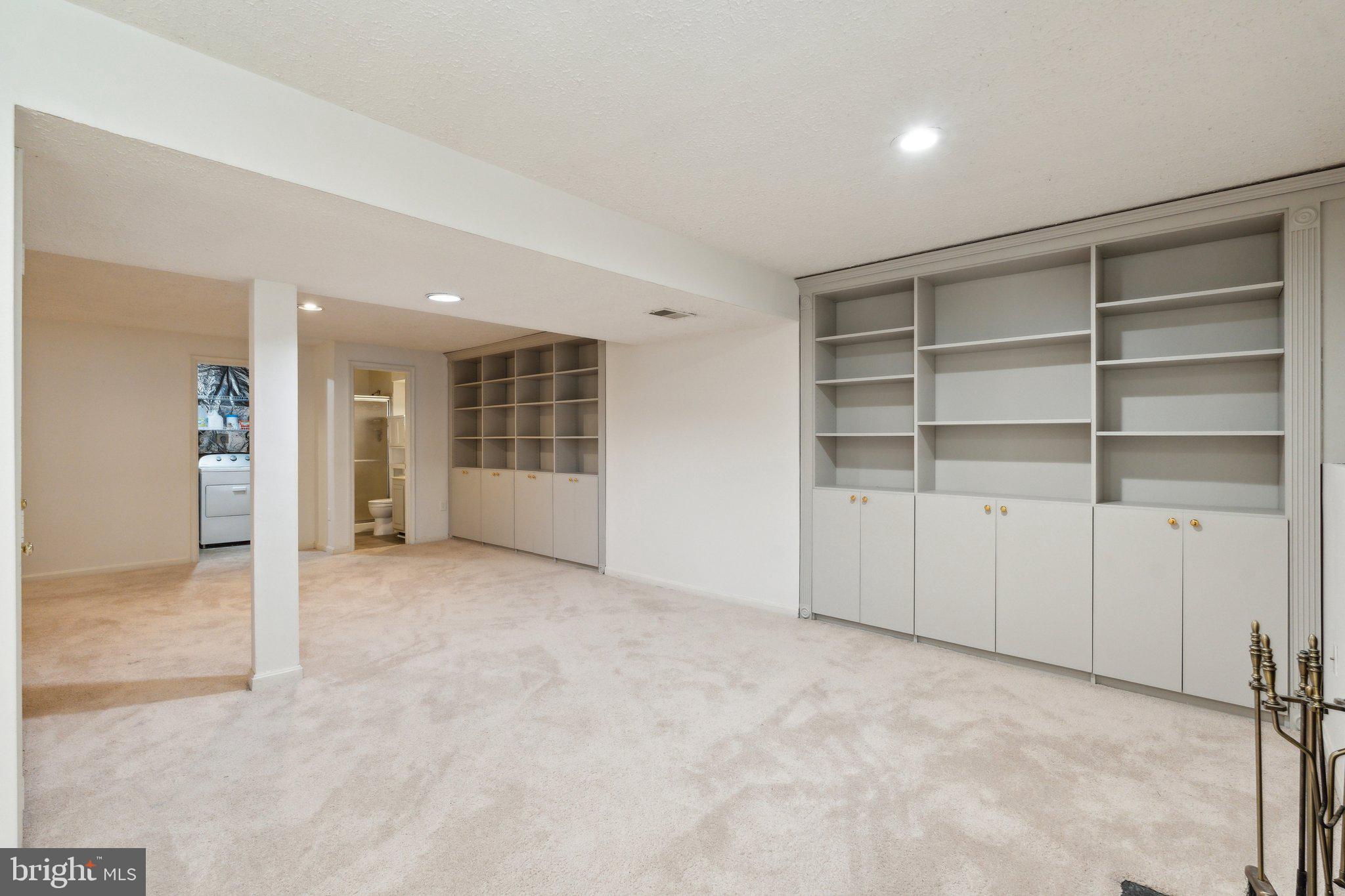 SULLY STATION II - Residential