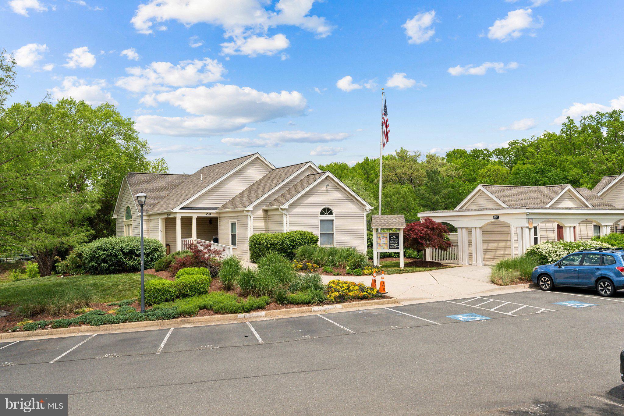 SULLY STATION II - Residential