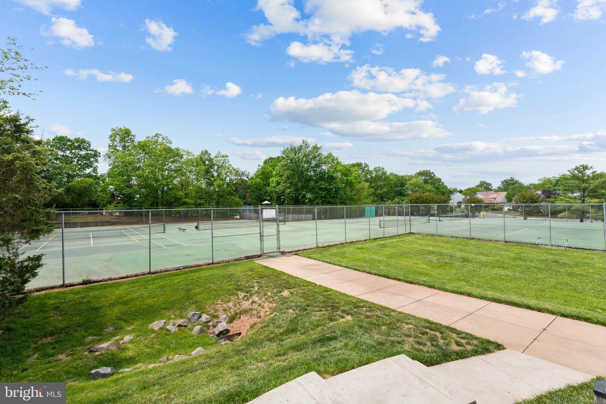 SULLY STATION II - Residential