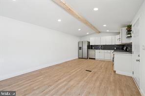 NEIGHBORS OF CREEKVIEW COURT - Residential