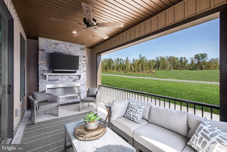 LAKE LINGANORE OAKDALE - Residential