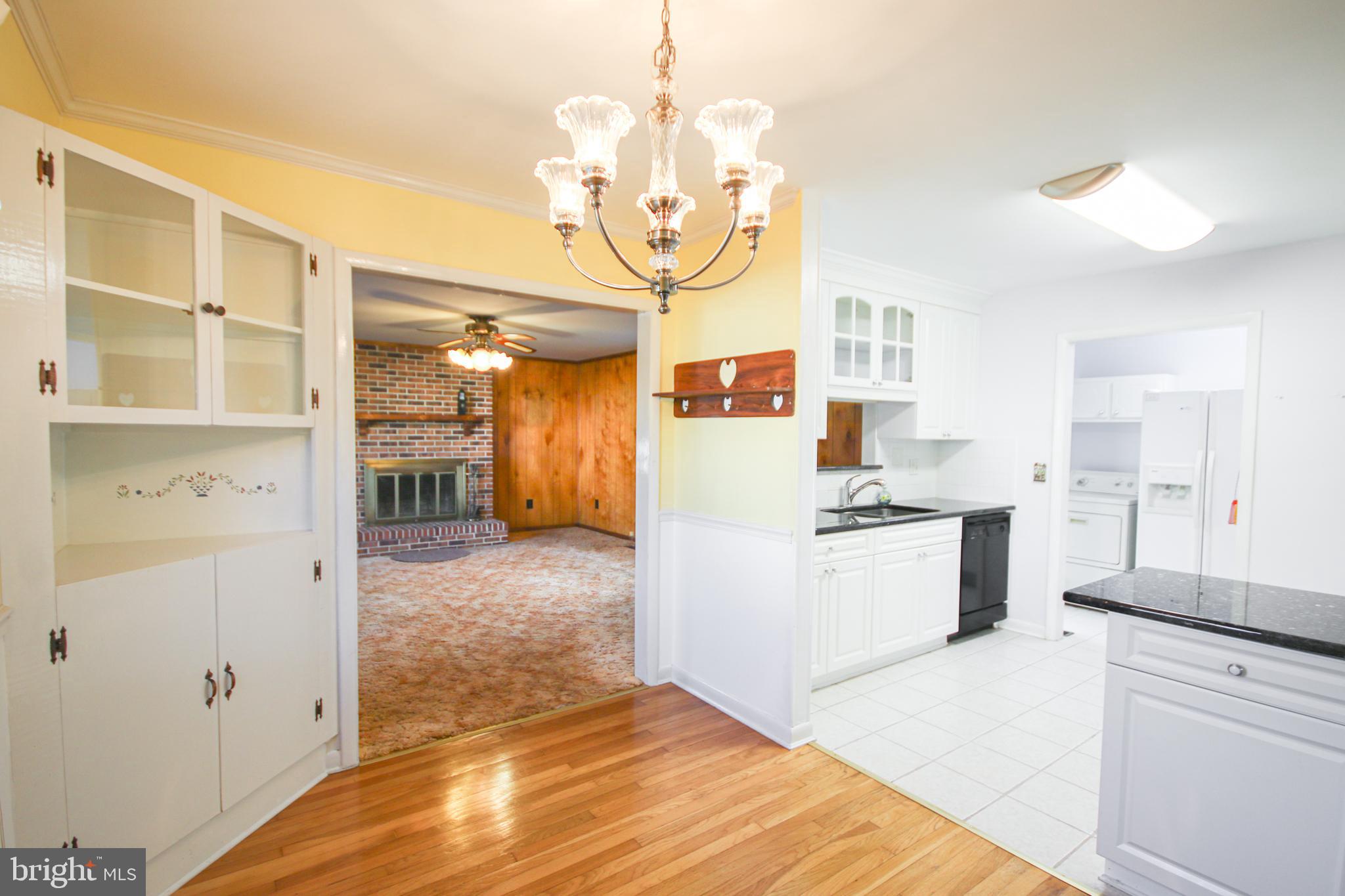 COULBOURN MANOR - Residential