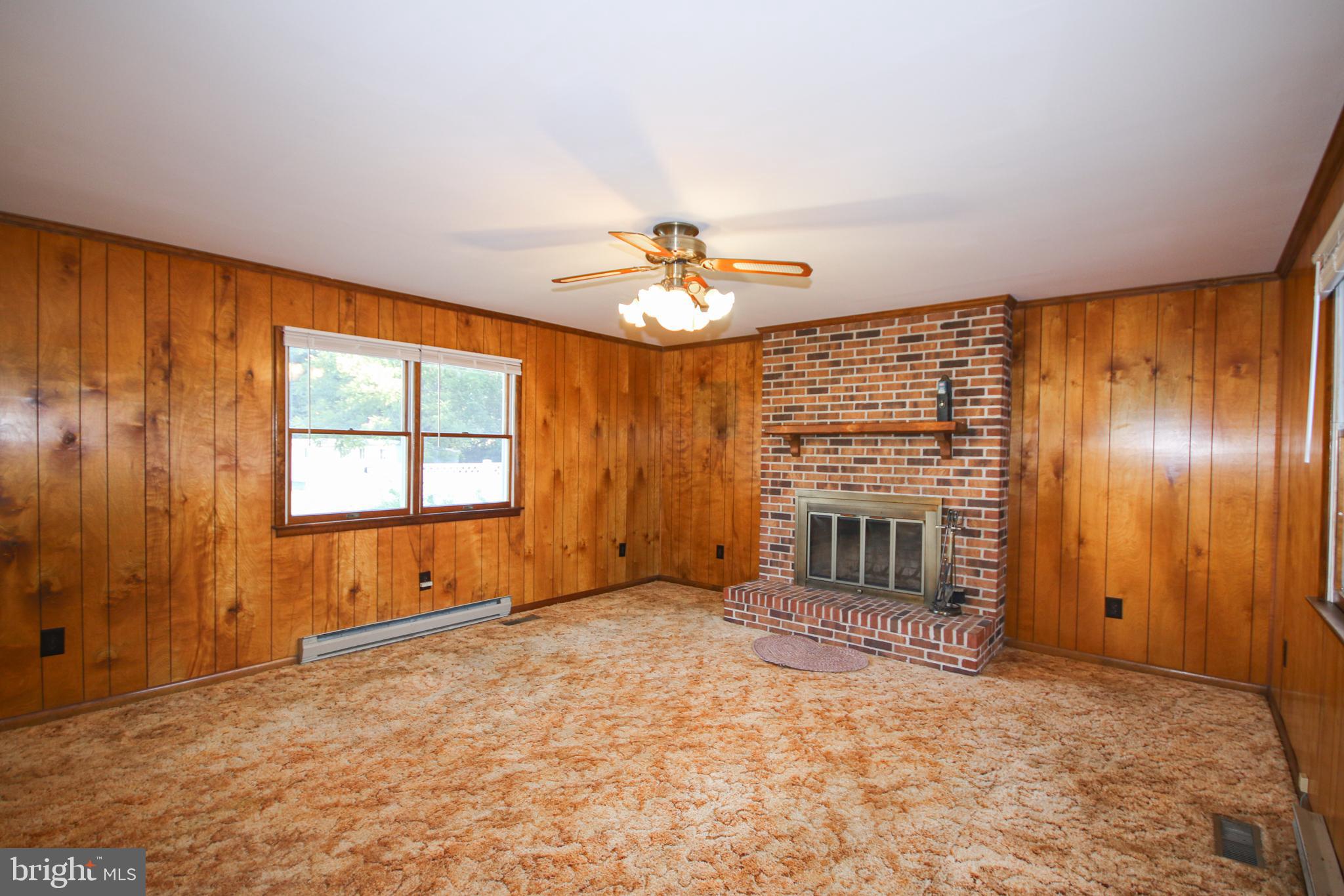 COULBOURN MANOR - Residential