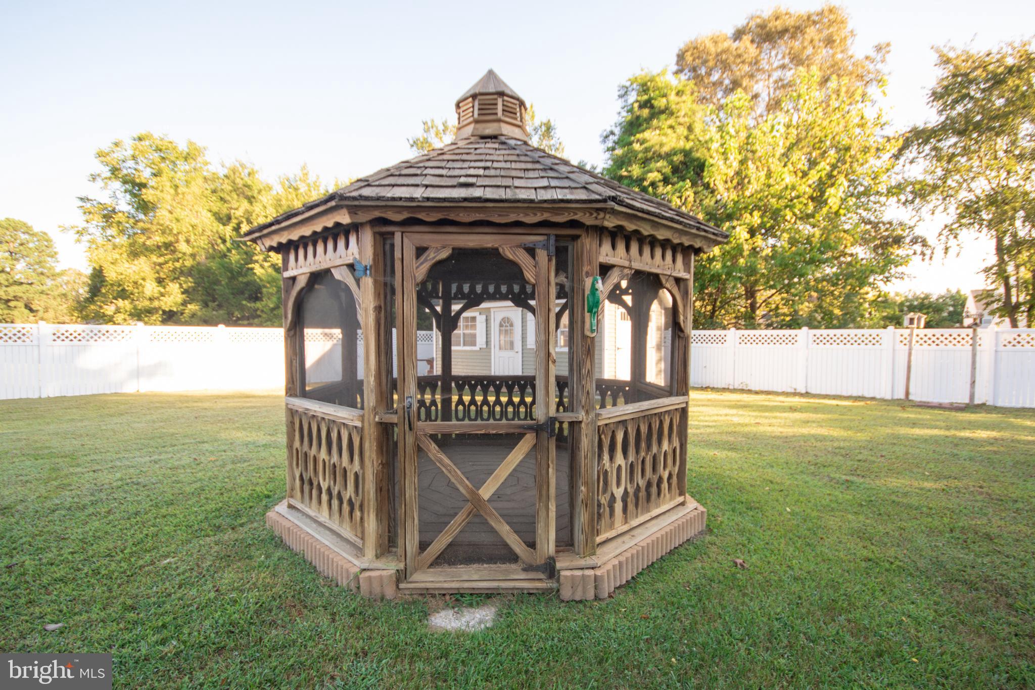 COULBOURN MANOR - Residential