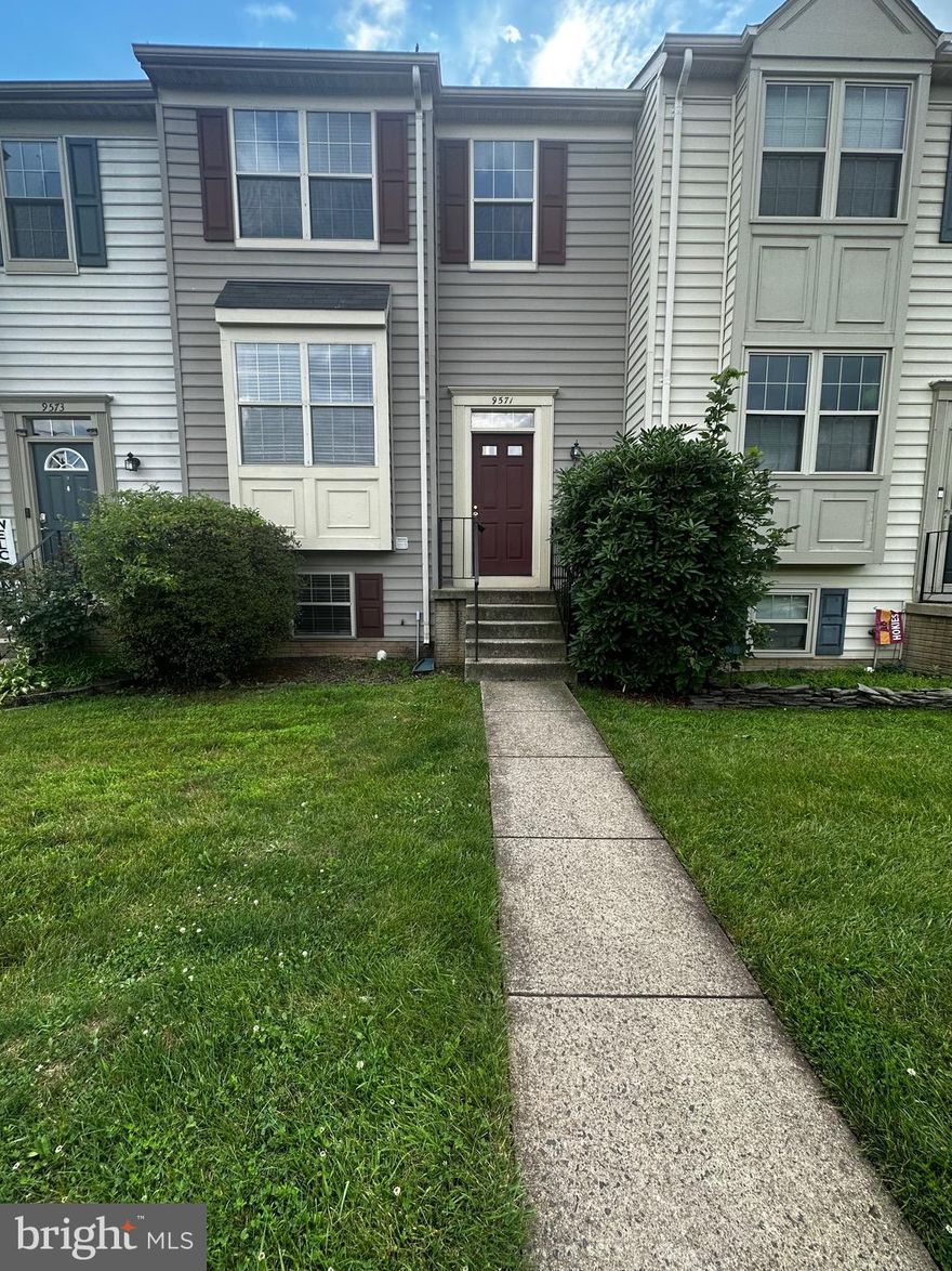 Spacious, well maintained, 4 bedroom townhouse the size of a single family home. updated Luxury Vinyl Flooring, and new carpet, brand new microwave, refrigerator features ice maker and water dispenser, fresh paint in bedrooms, and bathrooms. Conveniently close to shopping dining, Old Town Manassas, VRE, and more!!! Enjoy your private fully fenced backyard that backs to trees. The main level offers an bright open floor plan basement has a rec room, bedroom and full bath. 24 month minimum term. Good to great credit required. Income approximately 40 x’s the monthly rental amount. Contact us today to schedule a viewing or inquire further about this amazing rental opportunity – don’t miss your chance to call 9571 Tudor Oaks your home!