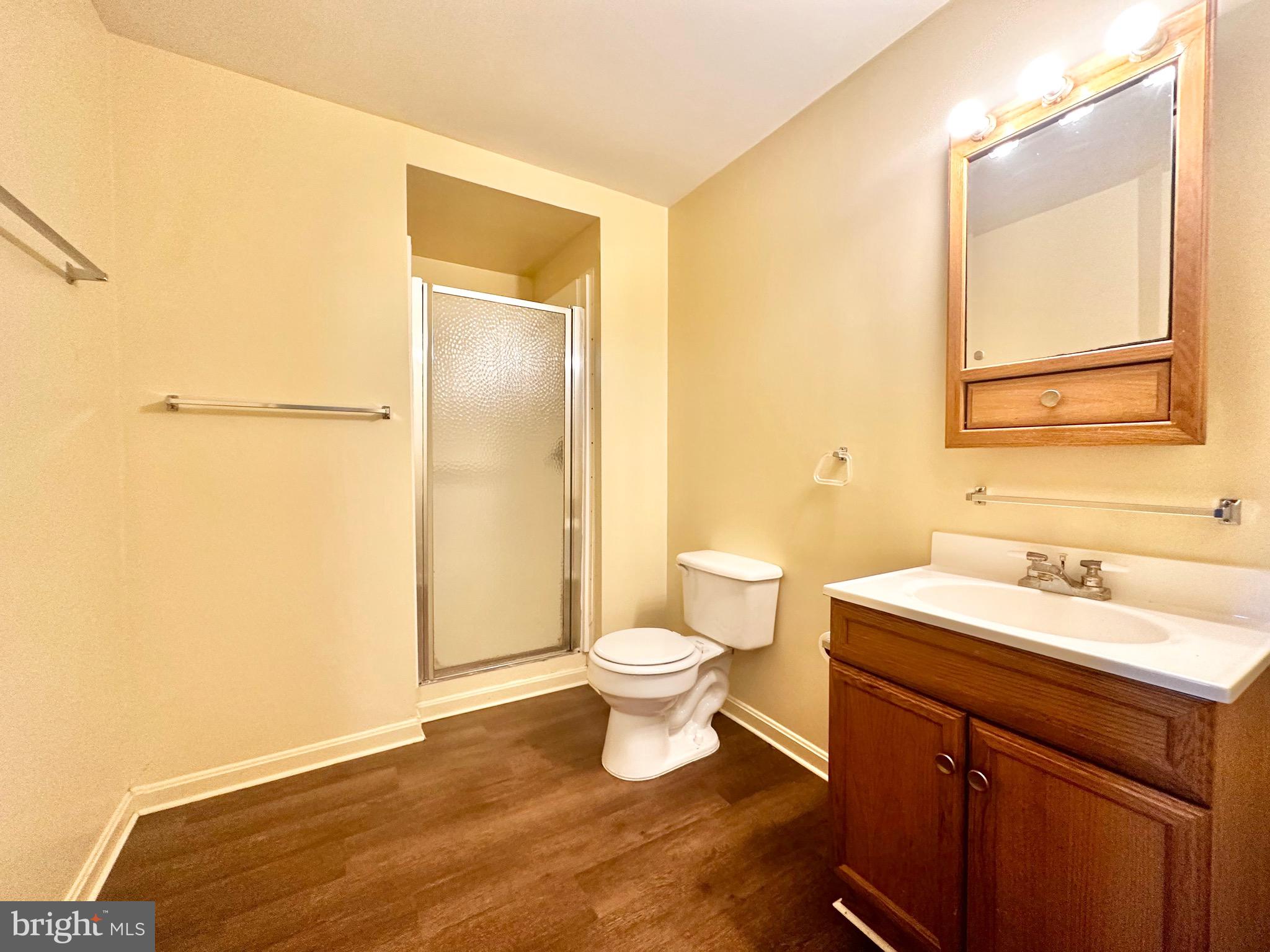 TUDOR OAKS (TH) - Residential Lease