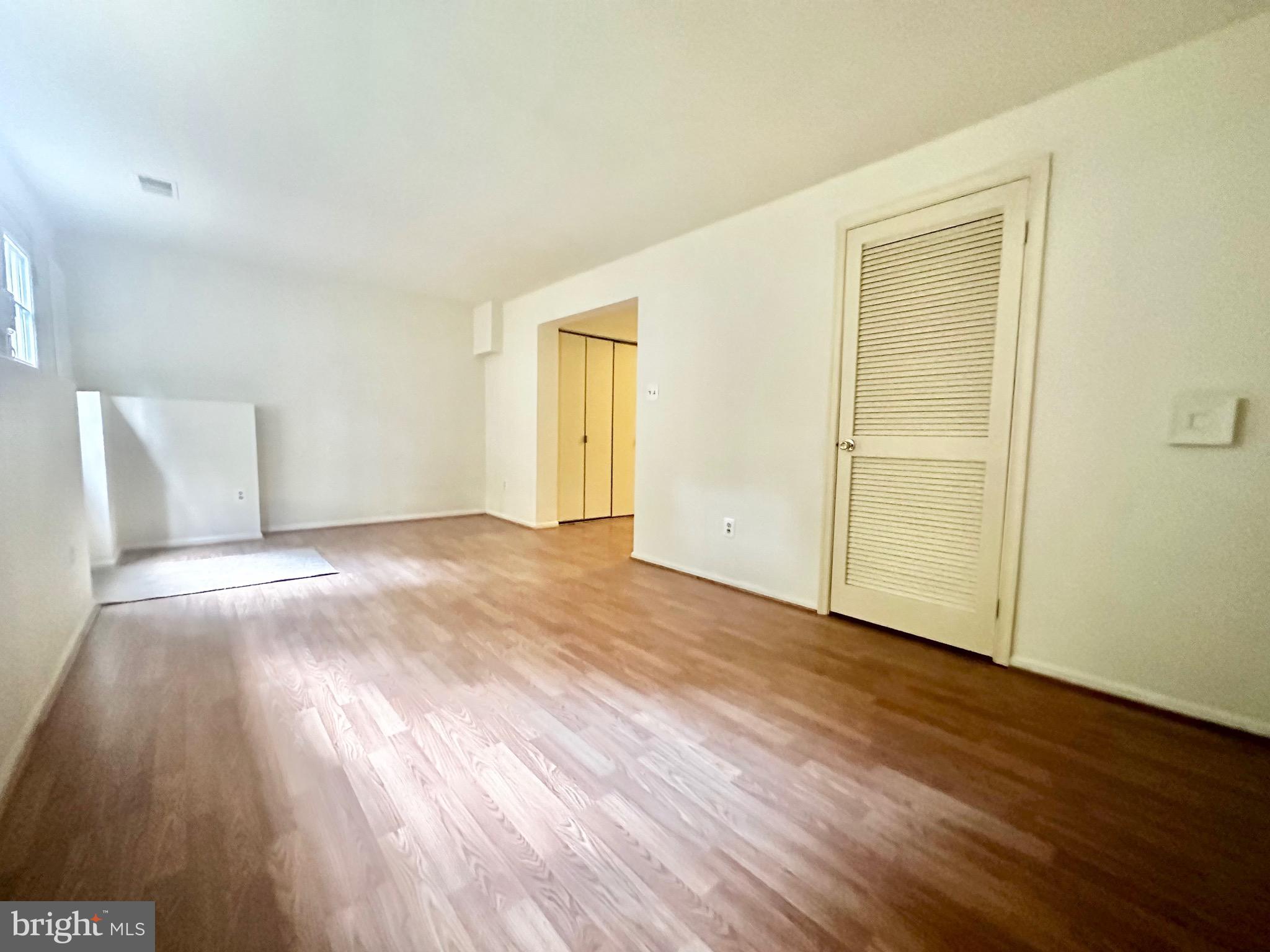 TUDOR OAKS (TH) - Residential Lease