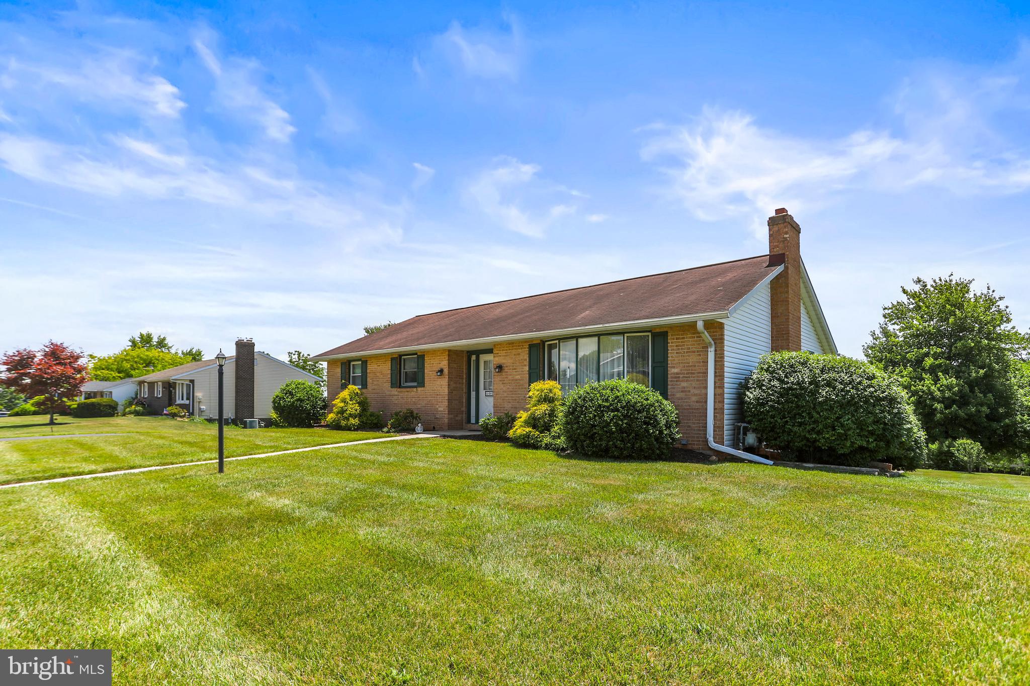 102 SKYVIEW DRIVE