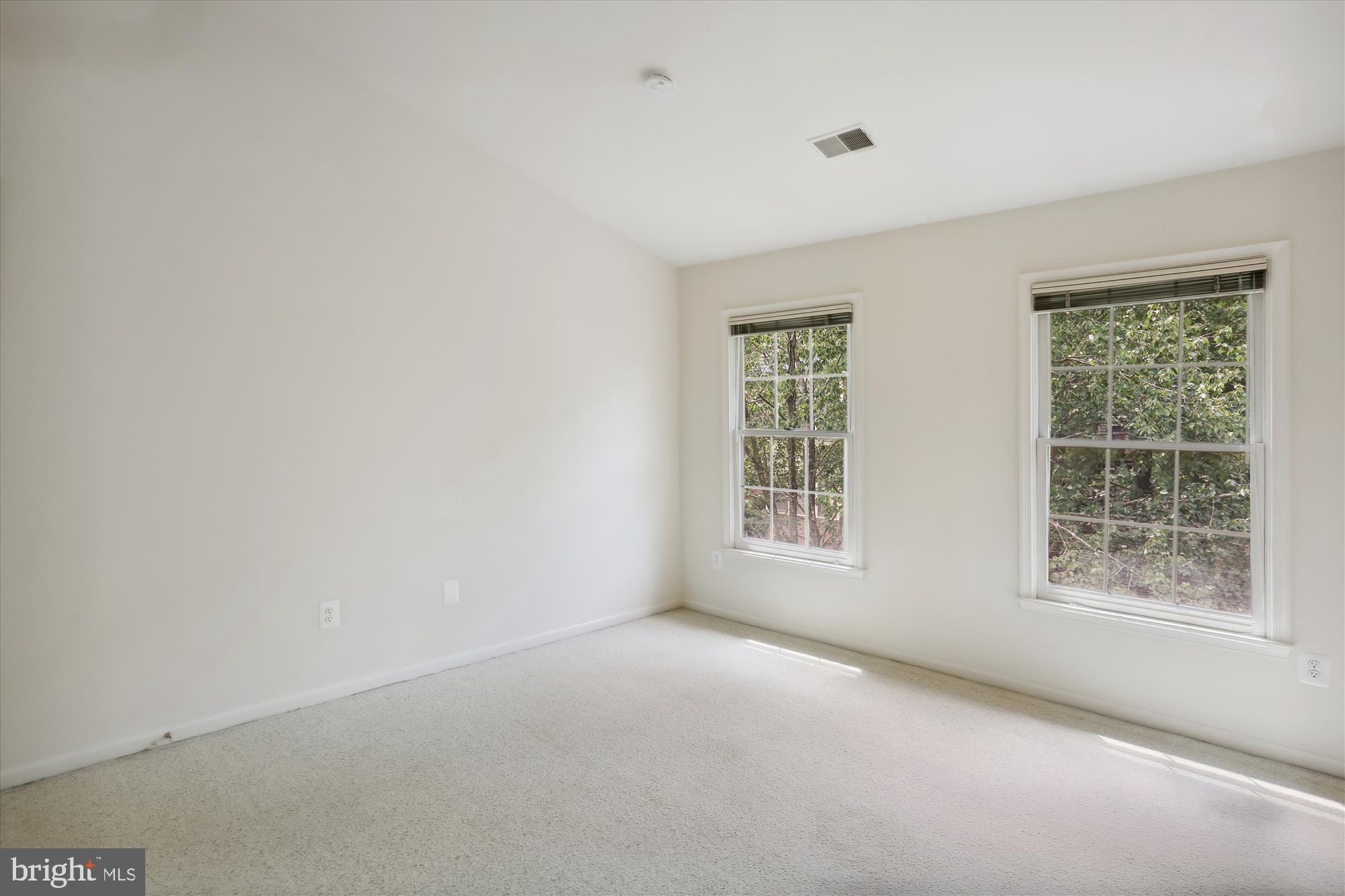 FALLSTONE - Residential Lease