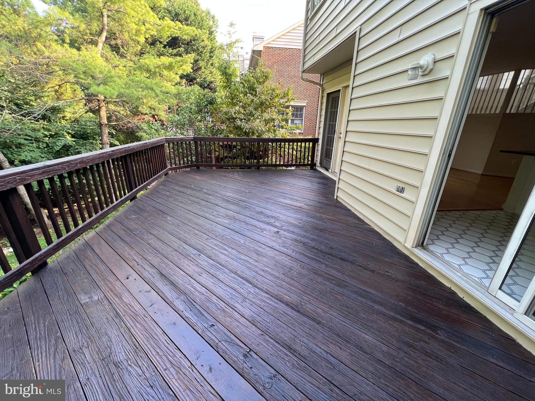 FALLSTONE - Residential Lease