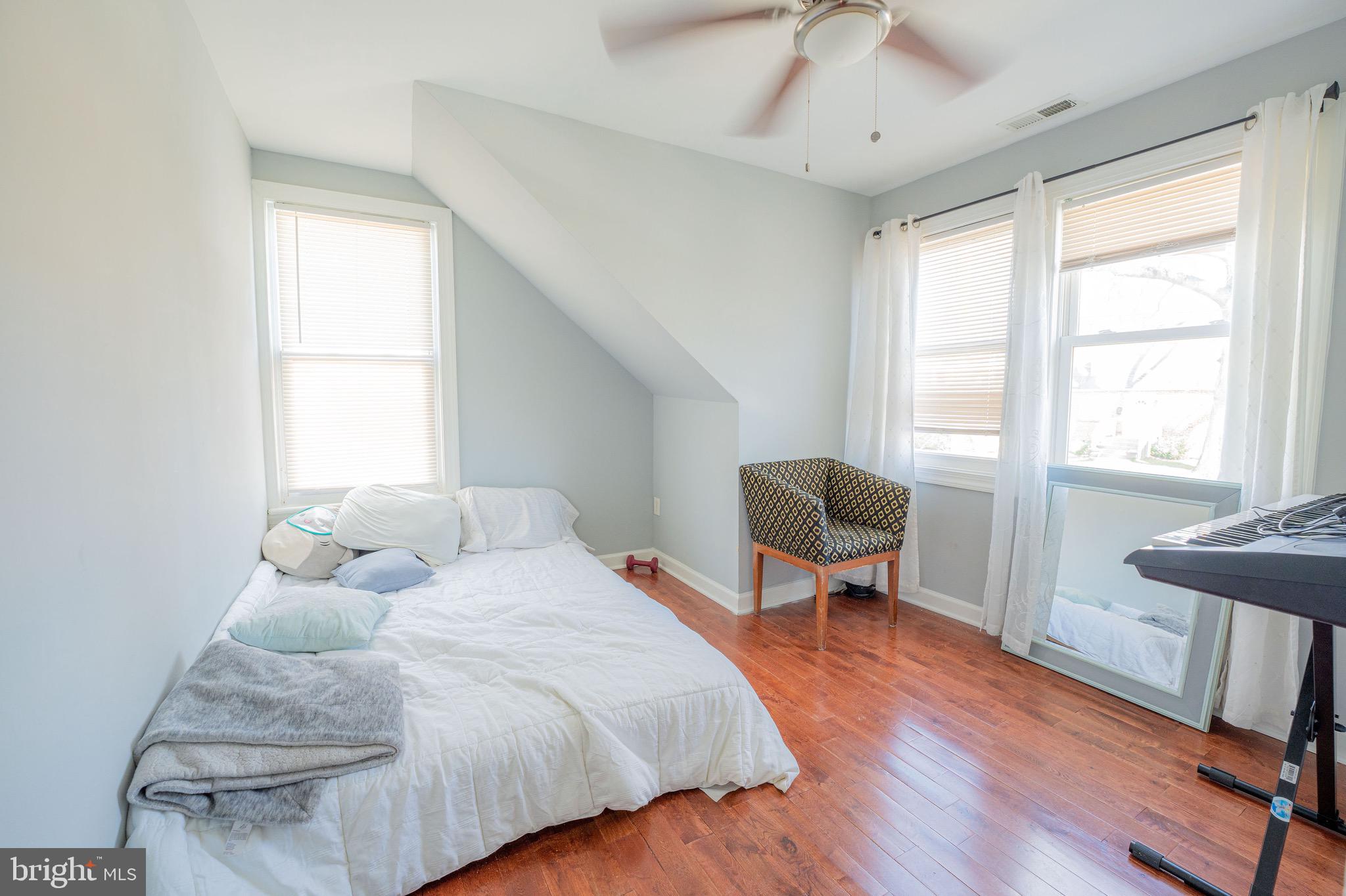 CHESTNUT RIDGE MANOR - Residential