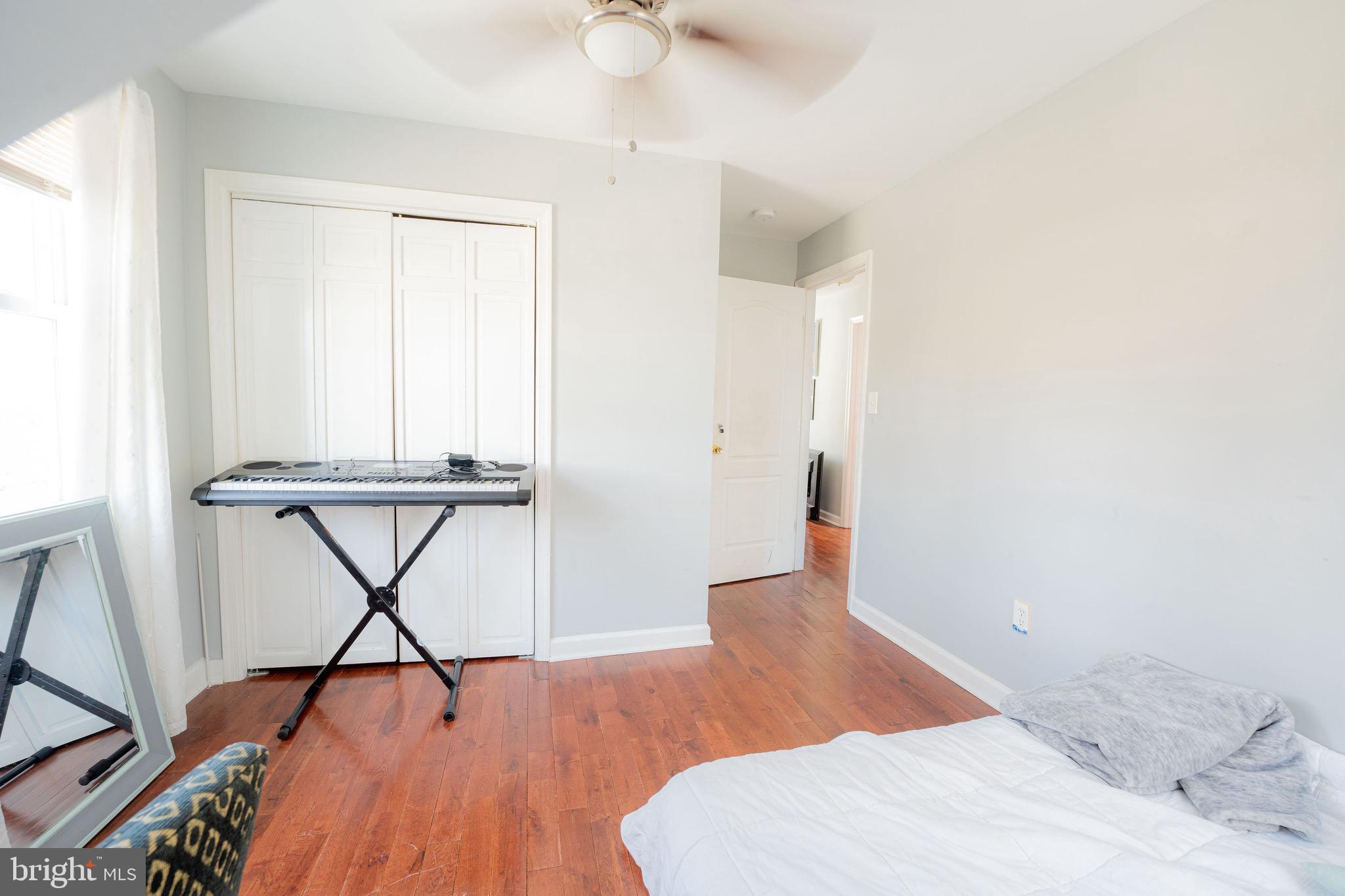 CHESTNUT RIDGE MANOR - Residential