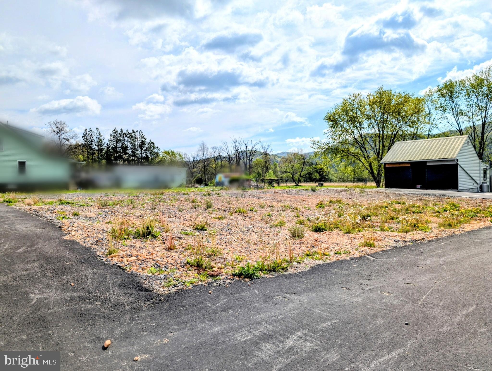 18318 MCMULLEN HIGHWAY SW