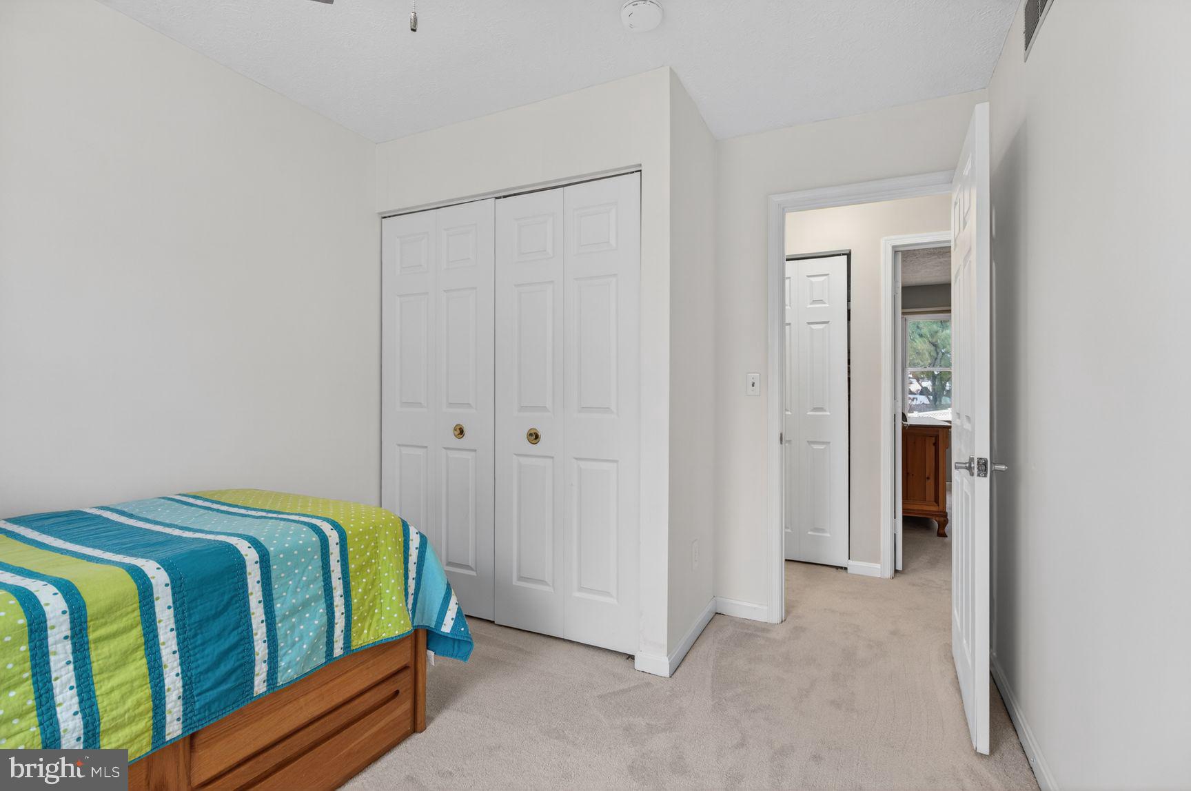 DELMONT STATION - Residential