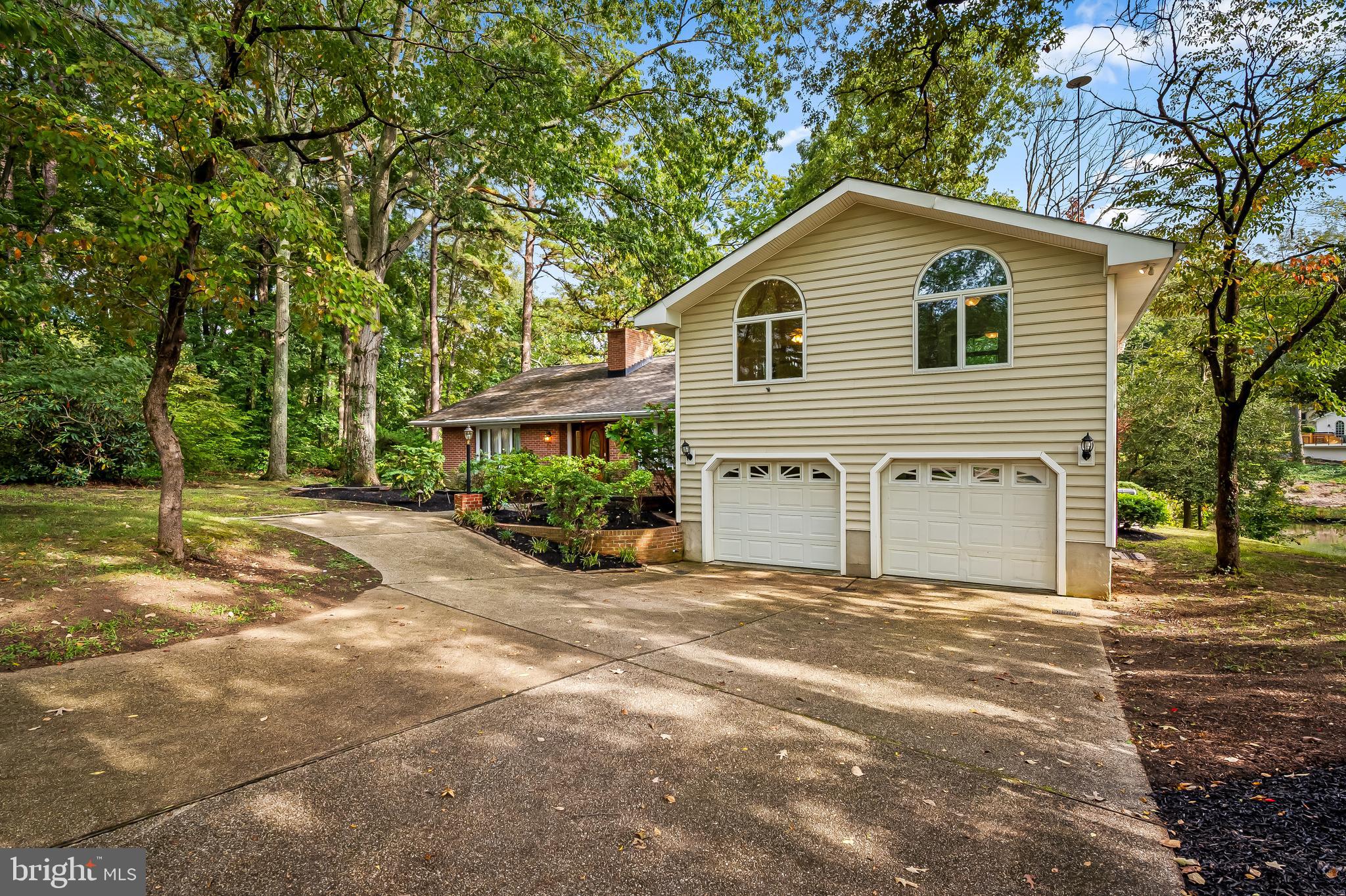 651 WHITTIER PARKWAY