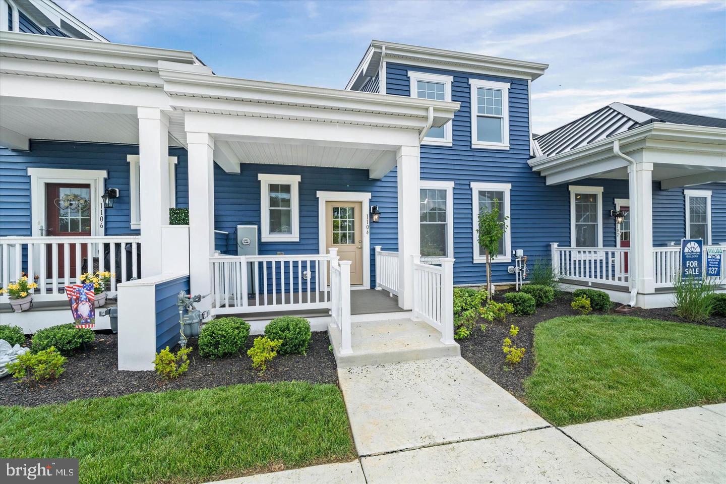 204 BALDY LN ANNANDALE MODEL
