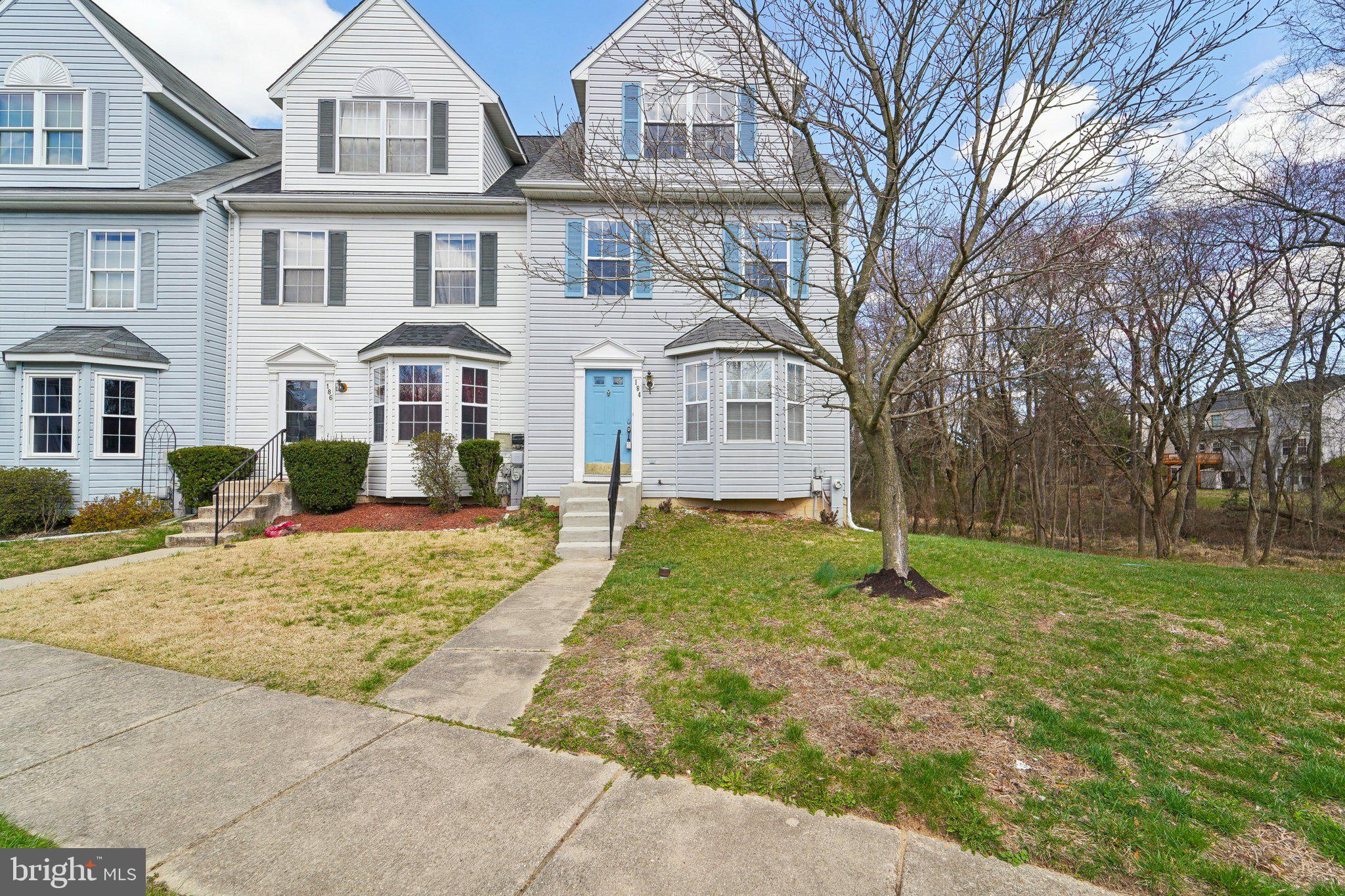 SEVEN OAKS - Residential