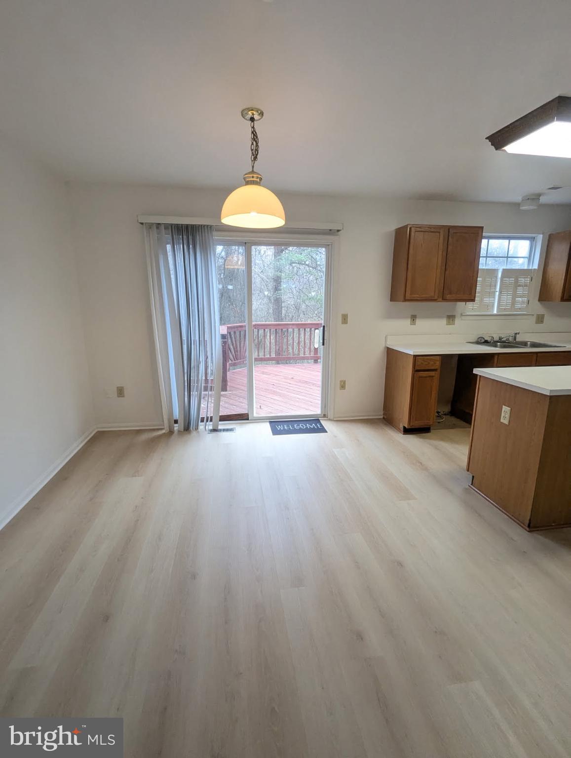 SEVEN OAKS - Residential