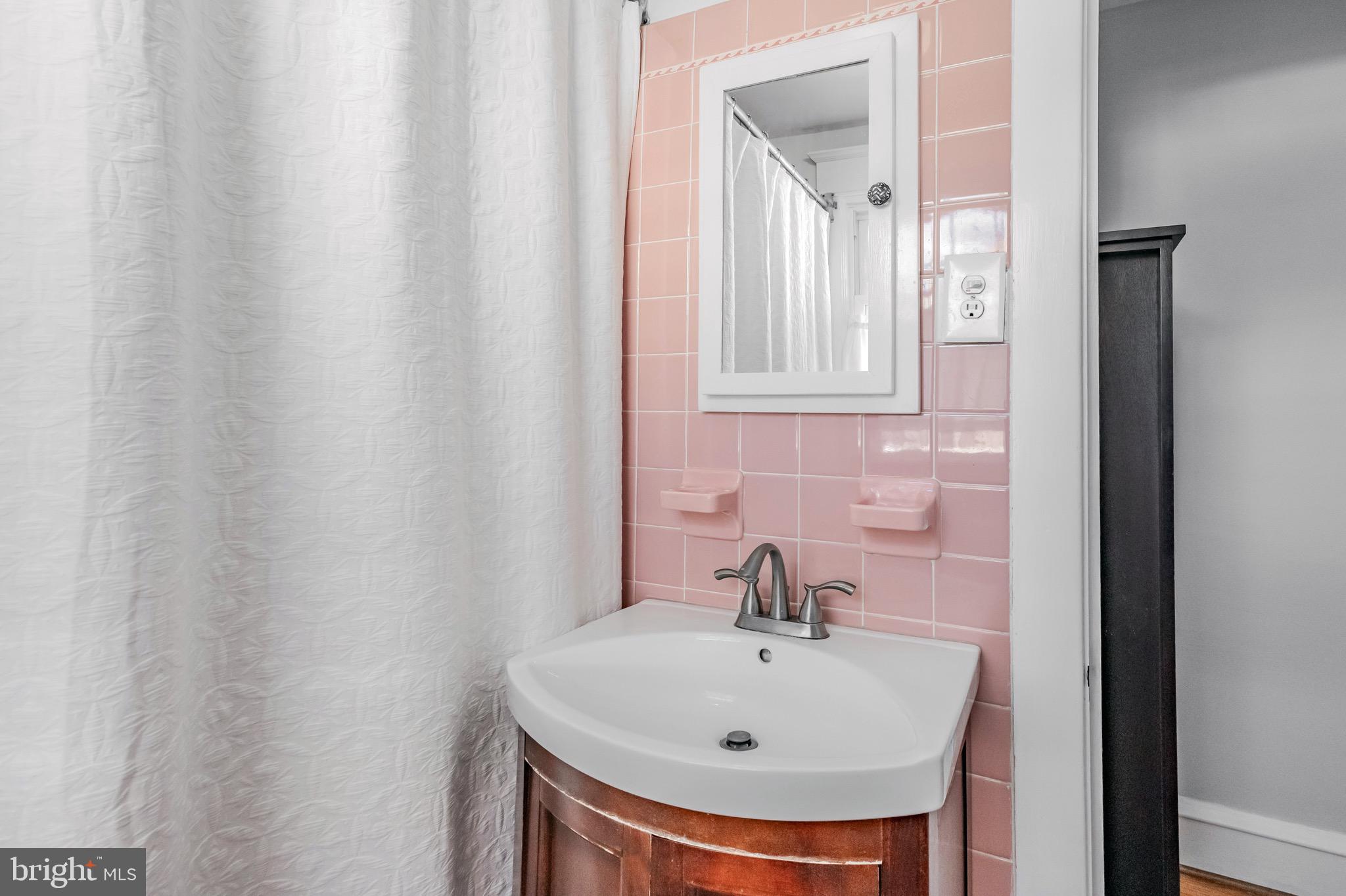 DREXEL HILL - Residential