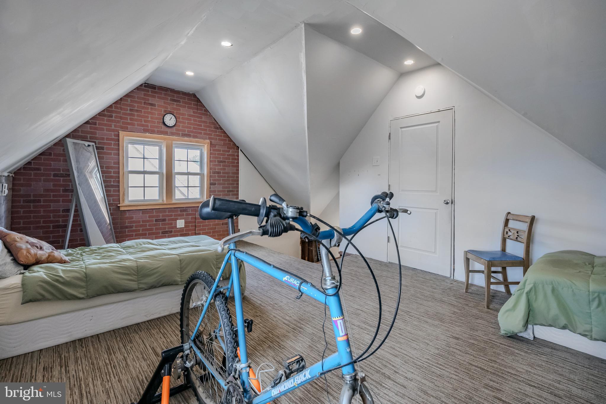 DREXEL HILL - Residential