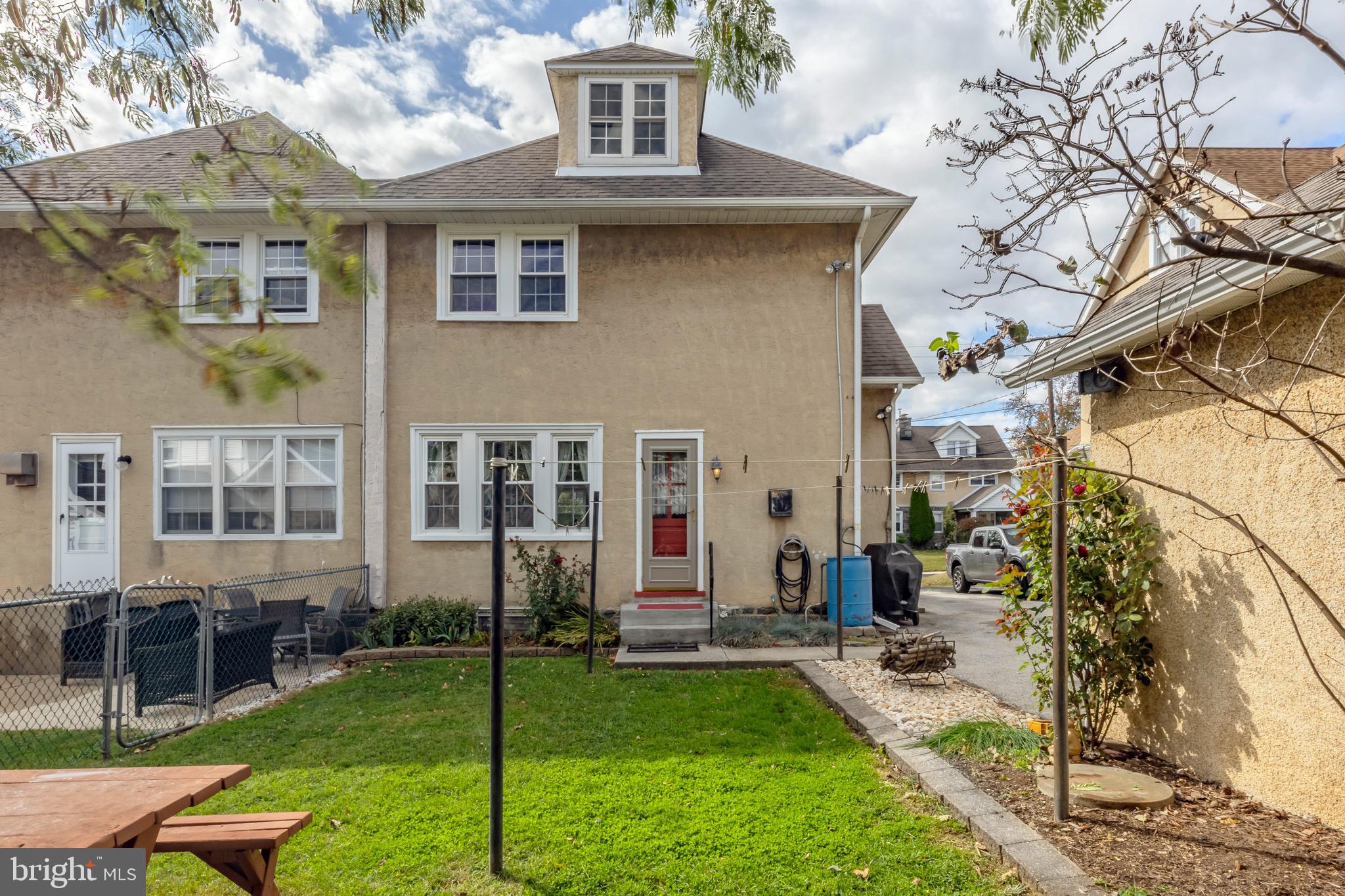 DREXEL HILL - Residential
