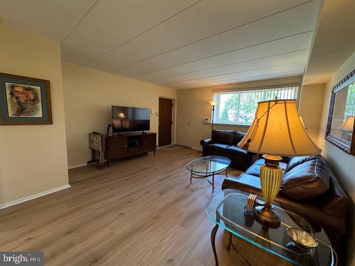 10201 BUSTLETON AVENUE 00 A1