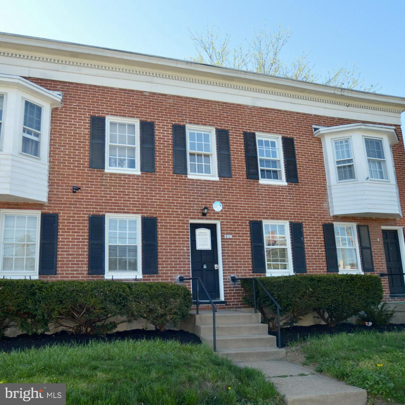 1 Bedroom 1 Bath Apartment in Downtown Frederick, Available now!!!