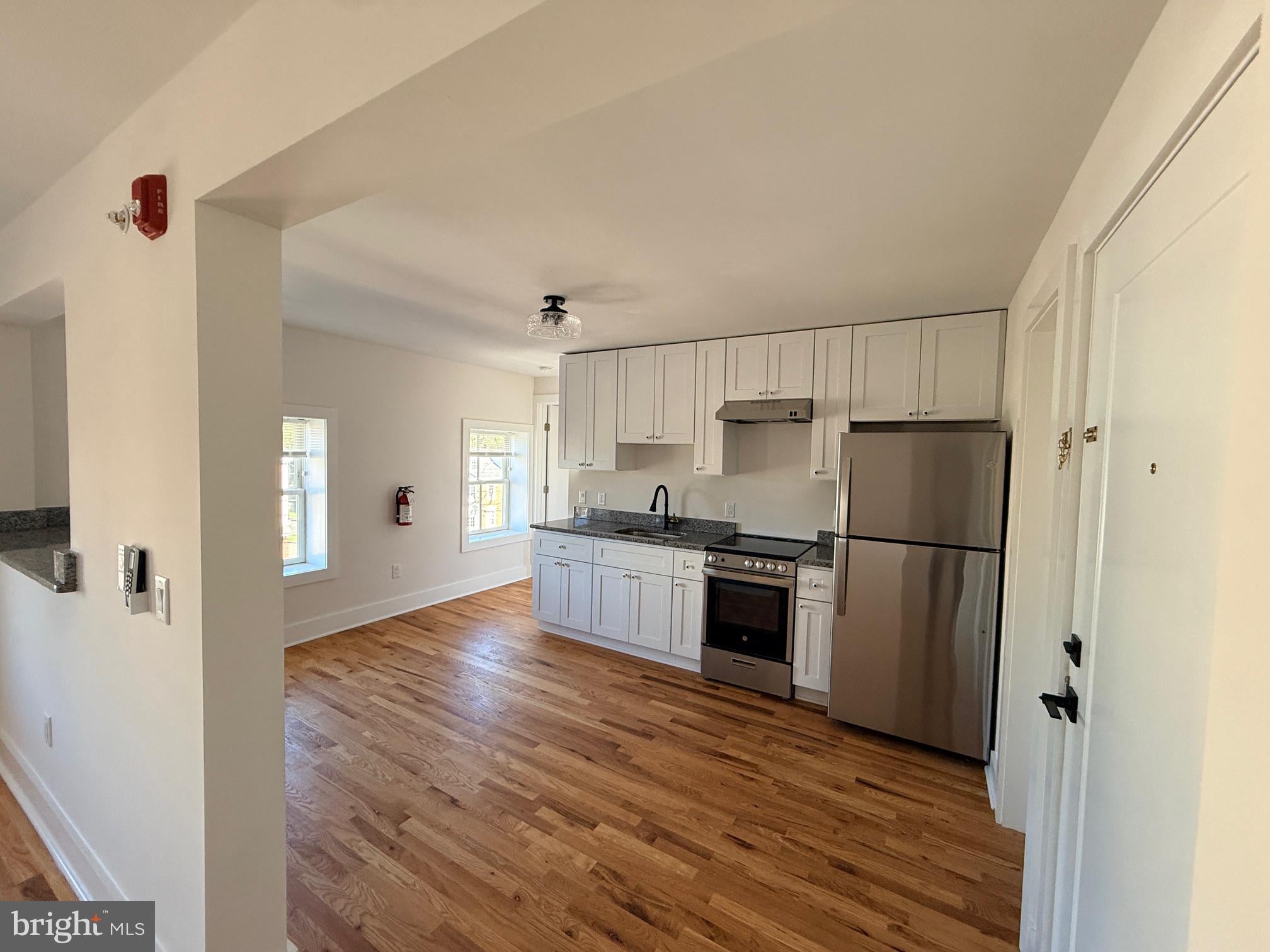 106 E BROAD STREET 9