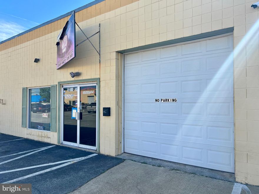 This is a fabulous location in the Northern end of Waldorf Business area along 925. Open High bay warehouse Climate Controlled. There are 6 security cameras included. It has a front office/show room, bathroom, camera/utility room, 12' over head bay door  to the right of front door (front entry).  The location is Waldorf Business Square w/ easy access to 301 & 5 North. Located just 5 minutes Brandywine Crossing. 
AUTOMOTIVE USE IS ACCEPTABLE.  By-laws provided upon request. 
Buyer must provide proof of ALL funds w/ offer along w/ solid lender letter showing ability to secure financing or if cash purchase, proof of all funds up front w/ offer.  Tenant occupied. (need notice to show) *CAM is $441 per quarter currently, CONDO Assoc. responsible for roof repair/replacement. 
Alarm system on site.