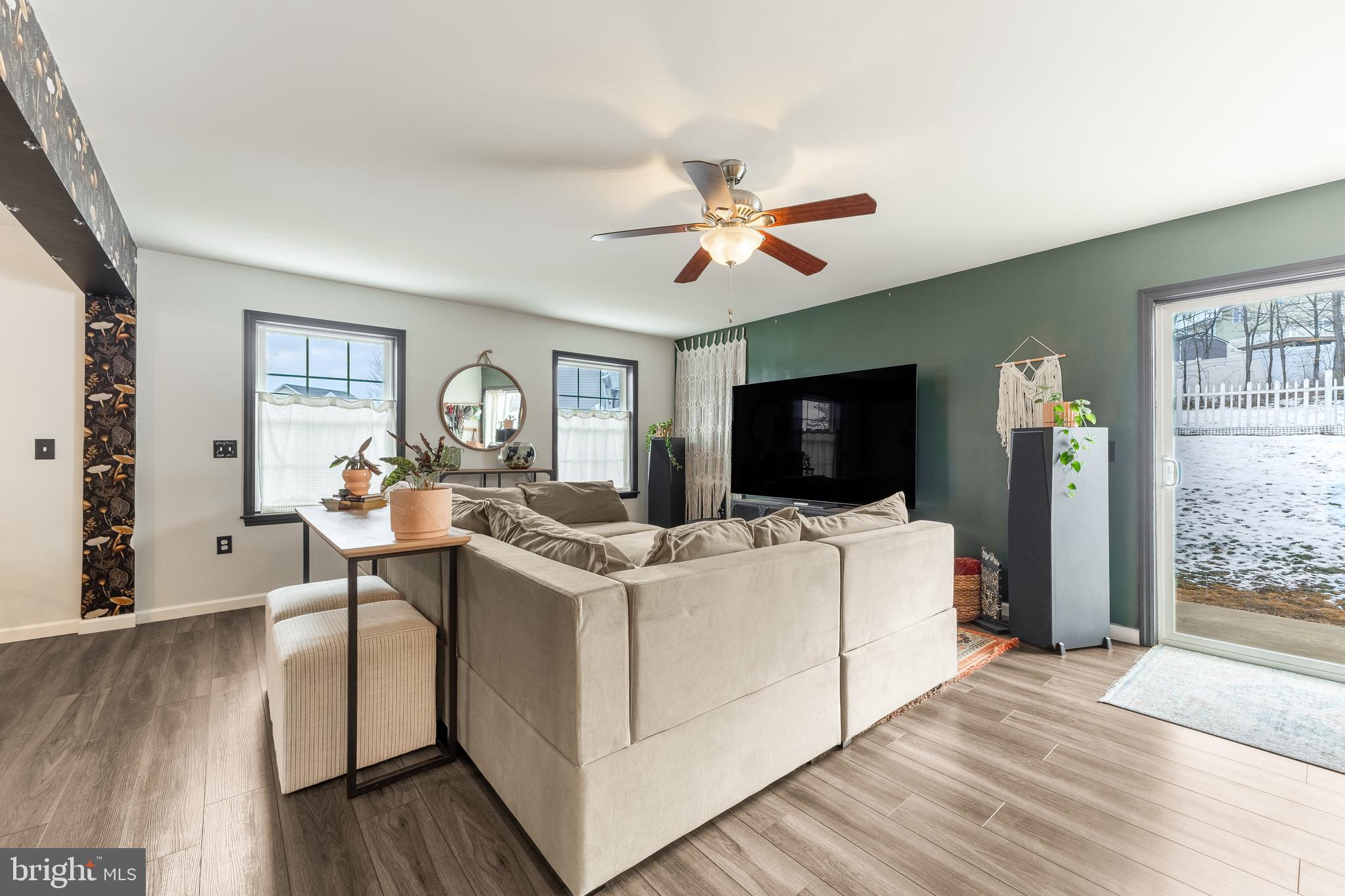 BURNHAM FARM ESTATES - Residential