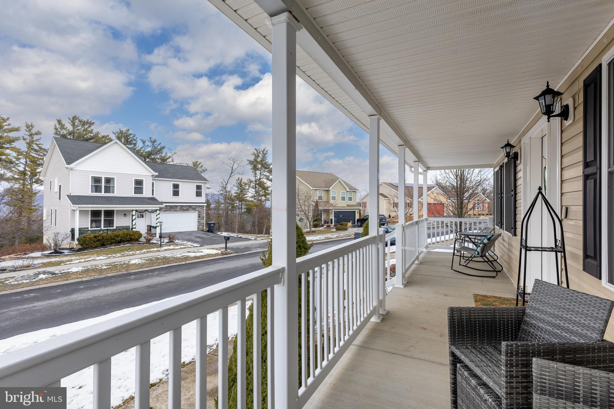 BURNHAM FARM ESTATES - Residential