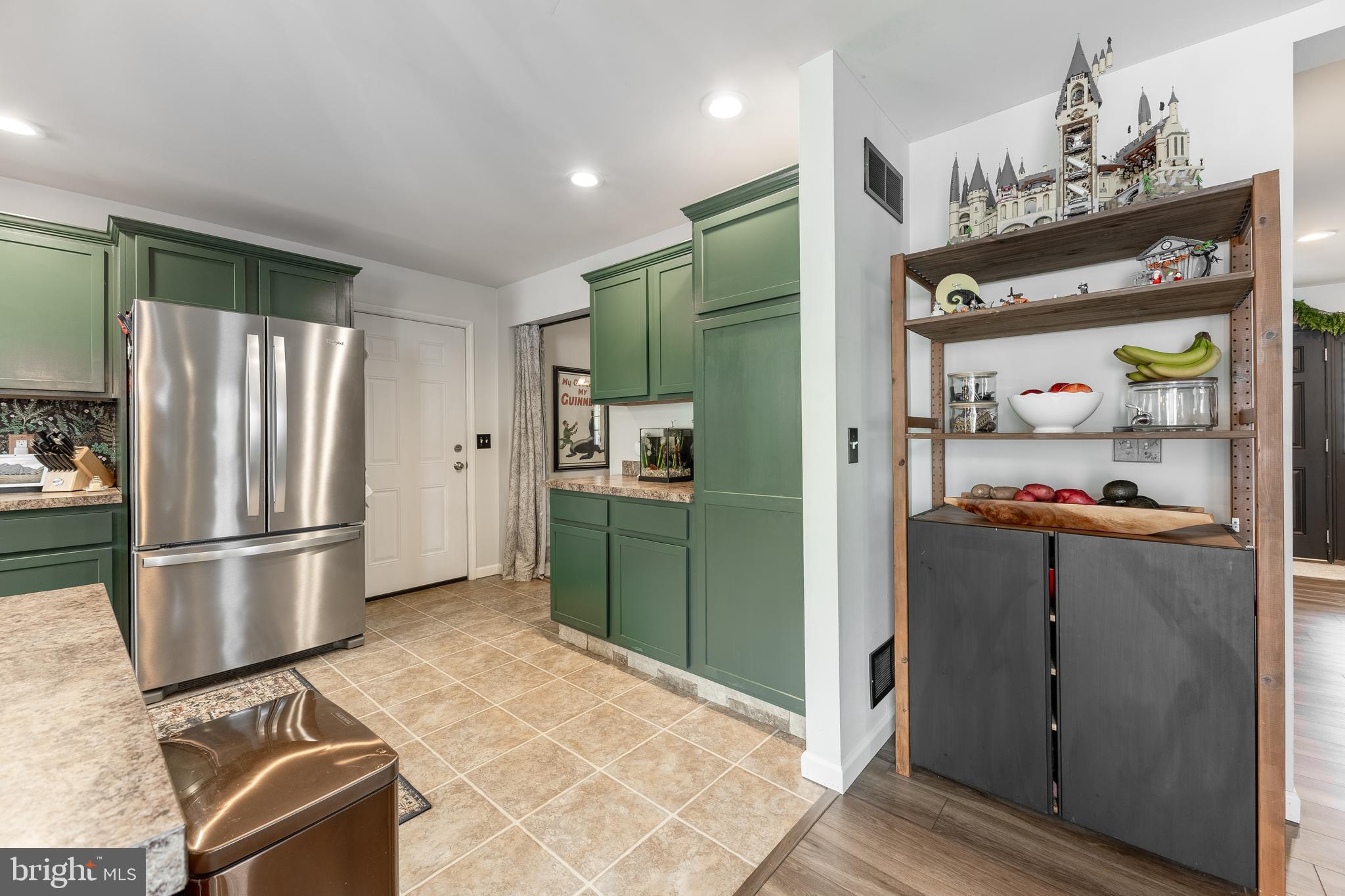 BURNHAM FARM ESTATES - Residential