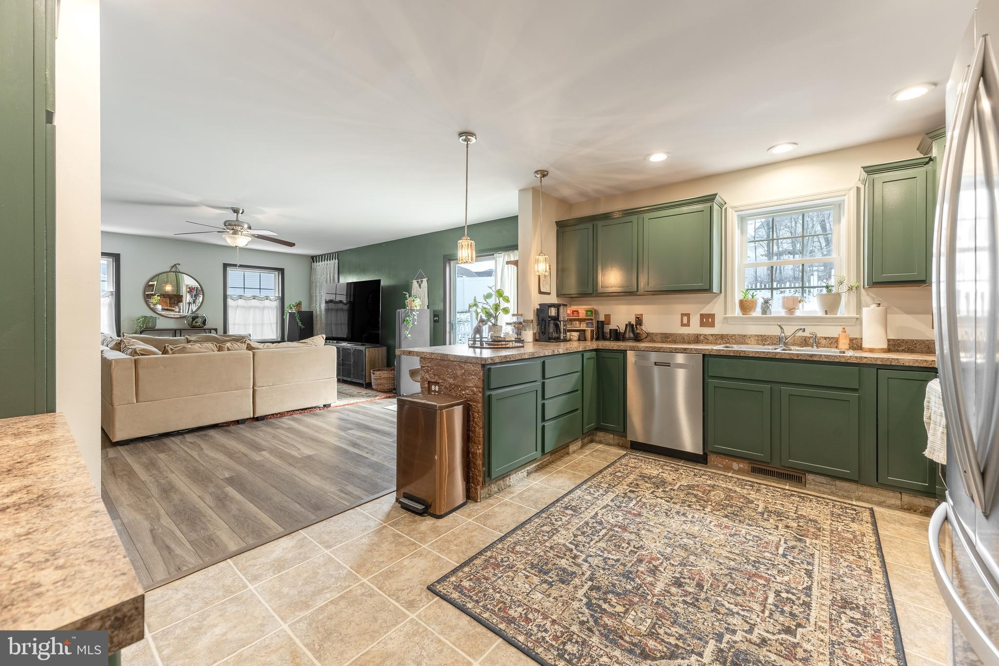 BURNHAM FARM ESTATES - Residential