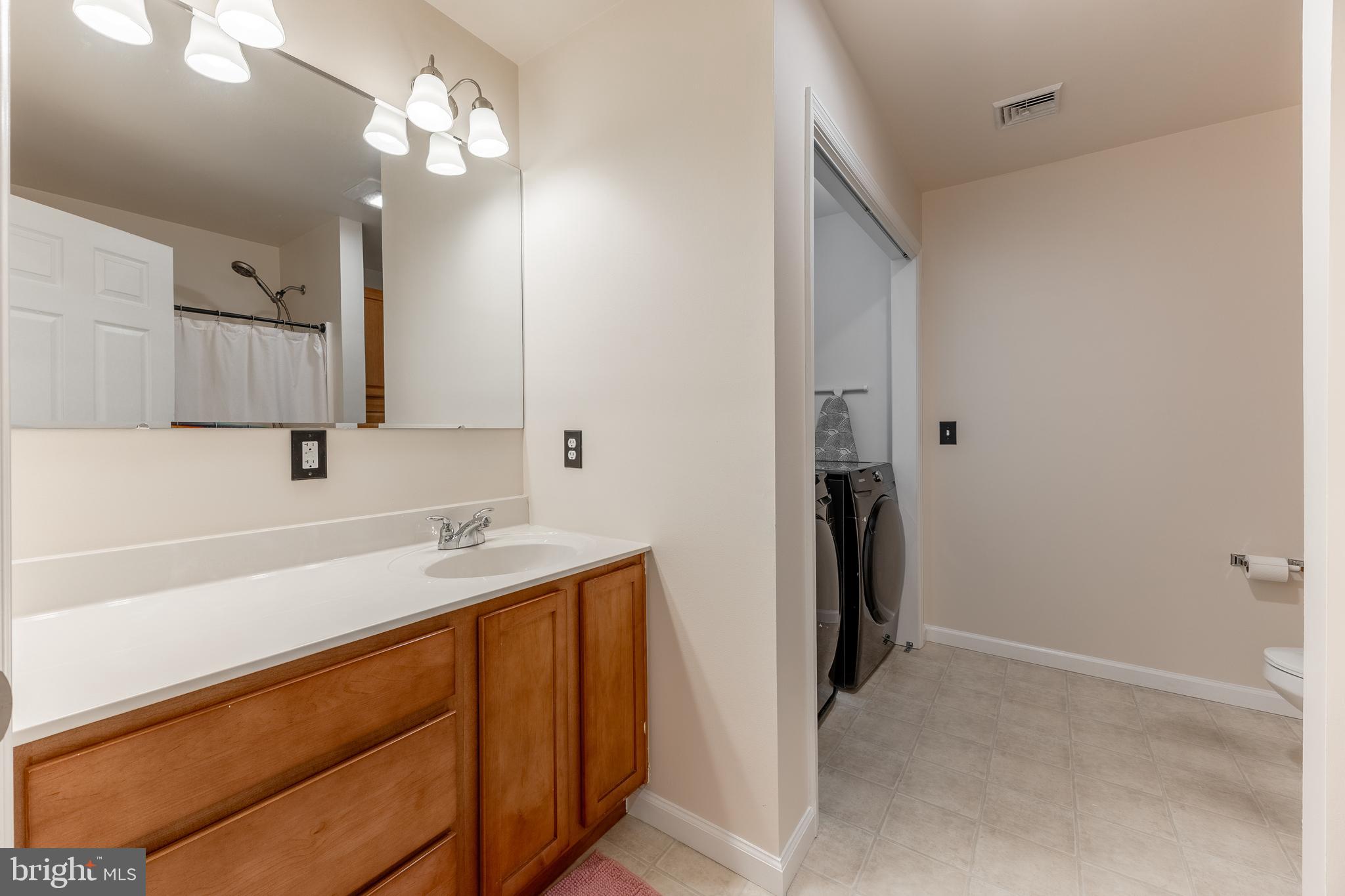 BURNHAM FARM ESTATES - Residential