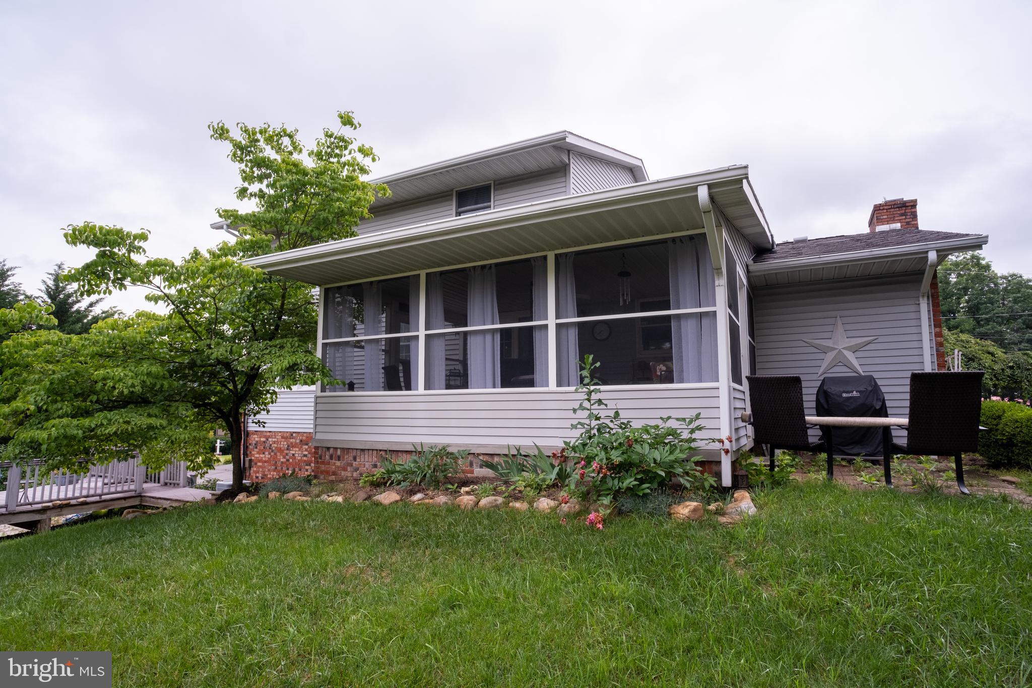 VALLEY VIEW - Residential