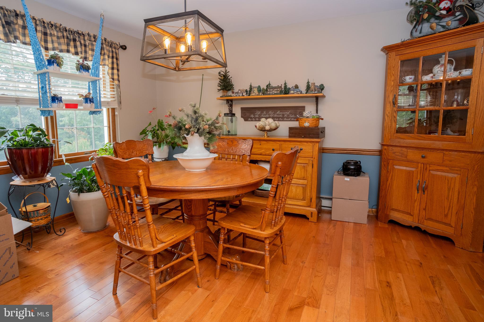 VALLEY VIEW - Residential