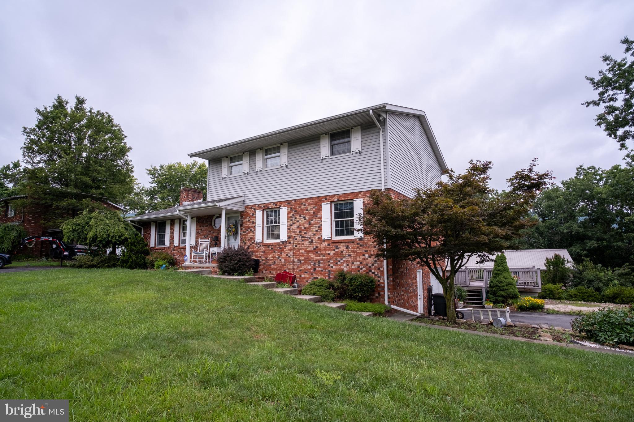 VALLEY VIEW - Residential