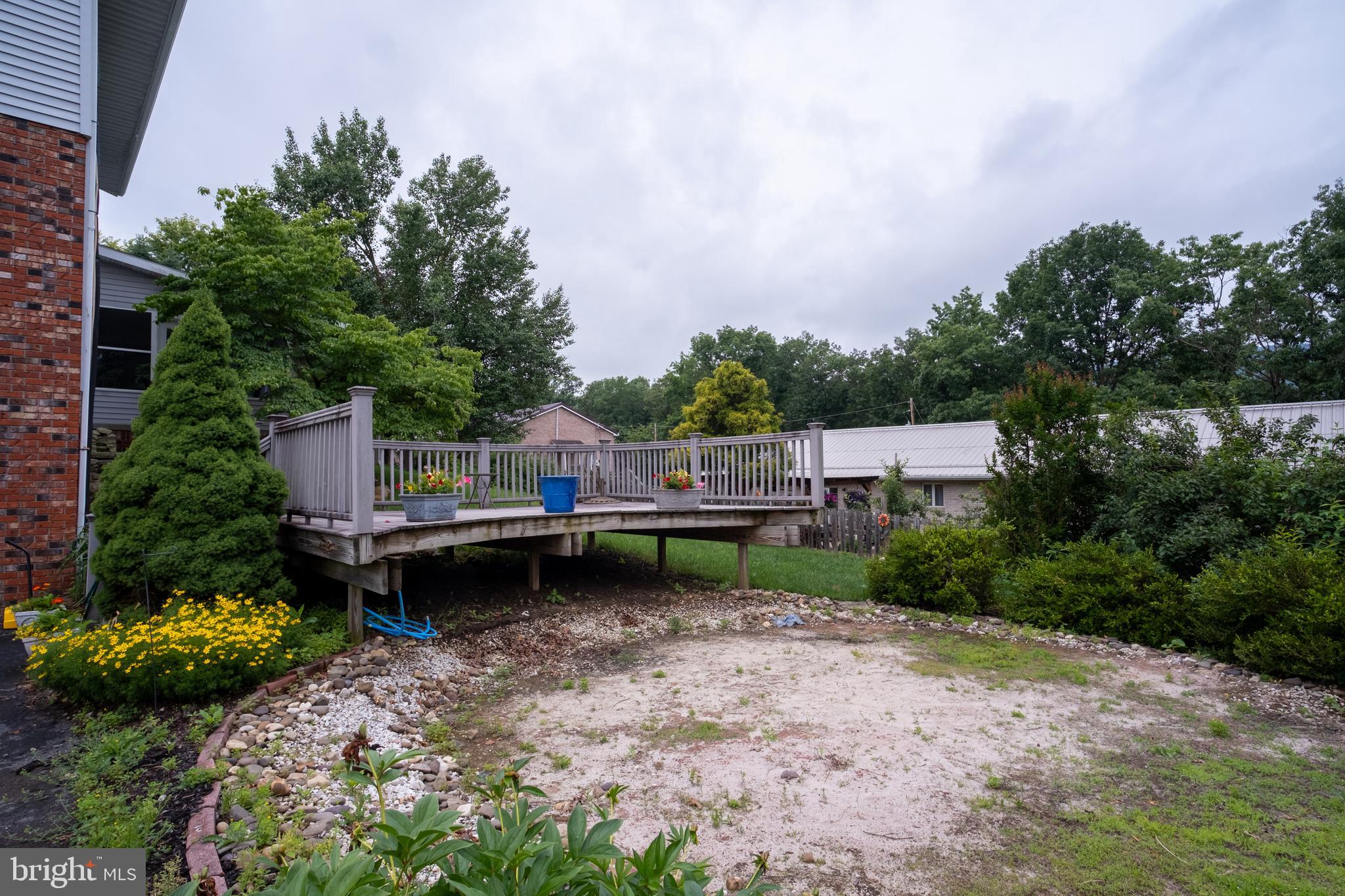 VALLEY VIEW - Residential