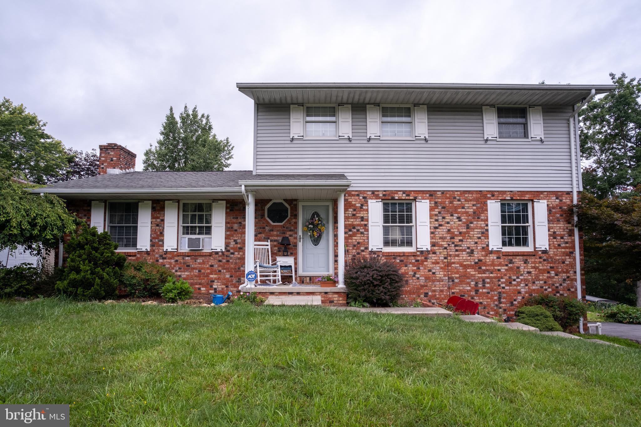 VALLEY VIEW - Residential