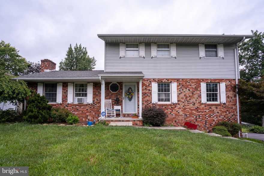 3 BEDROOM, 2 BATHROOM HOME IN THE FRANKFORT DISTRICT! Welcome to 263 Roseanna Street. This home is in the quiet Valley View neighborhood and offers three levels of living space. The main floor features a foyer, a spacious formal living room, a large family room, an eat-in kitchen, a formal dining room, a half bathroom, a laundry room and a screened-in porch. The second floor features a primary suite with an attached bathroom, two additional bedrooms and a second full bathroom. The basement is finished with a rec room and a one-car garage with plenty of storage space. Outside, the home sits on a 0.3 +/- acre lot with a deck with a leveled spot for a future above ground pool. This home is located just over the West Virginia line so affordable taxes but very convenient to the City of Cumberland. Call today for more info!