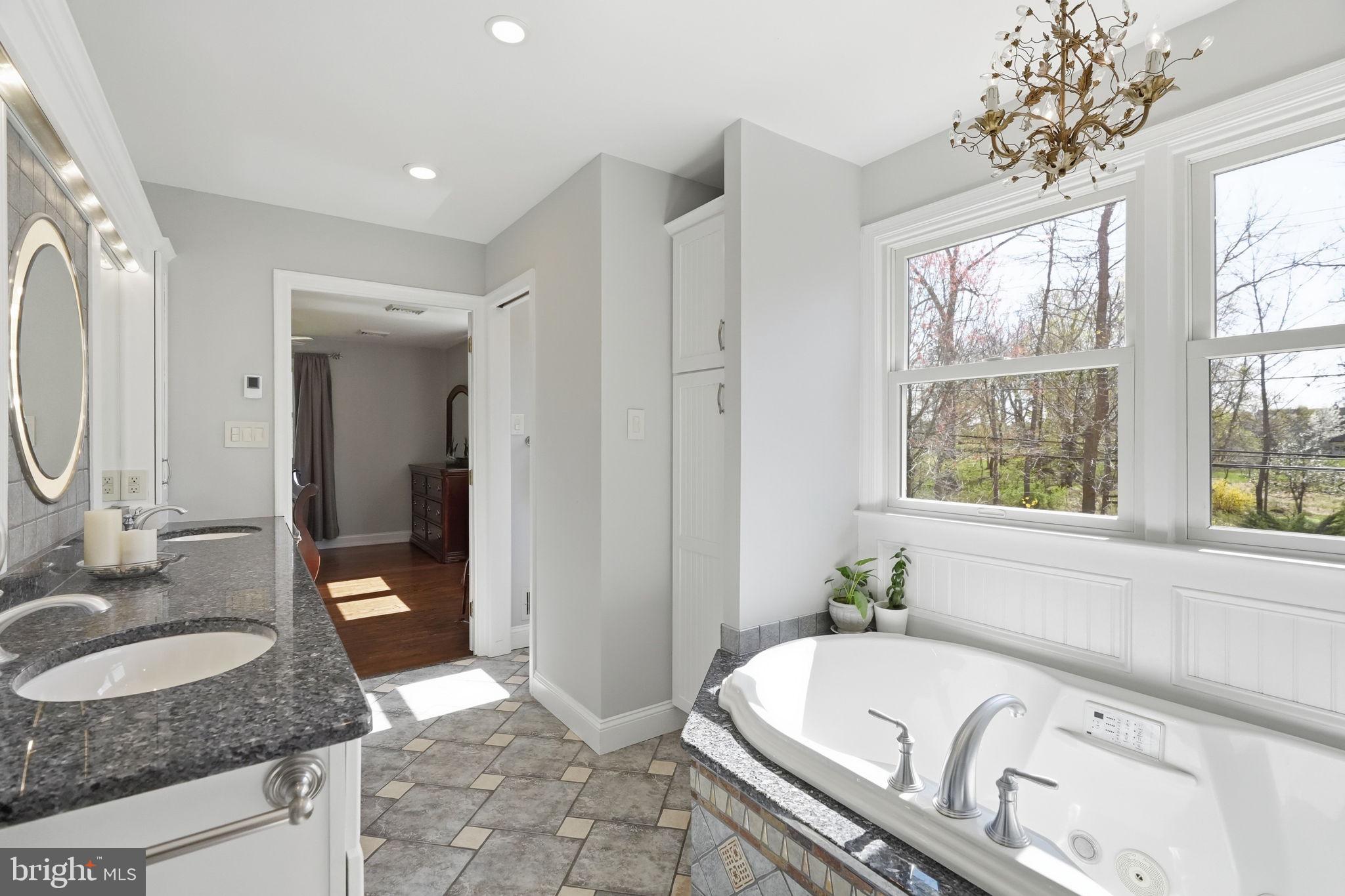 OSBORNE HILL - Residential