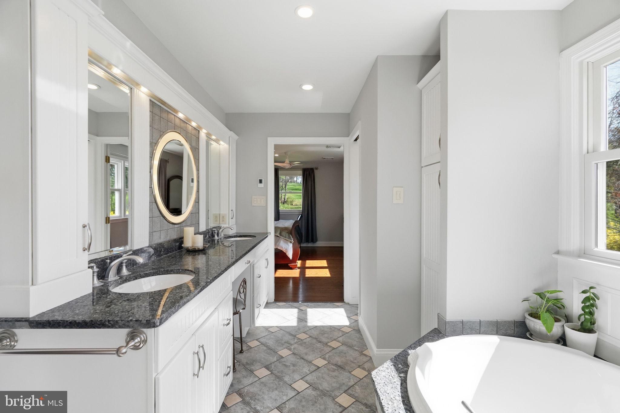 OSBORNE HILL - Residential