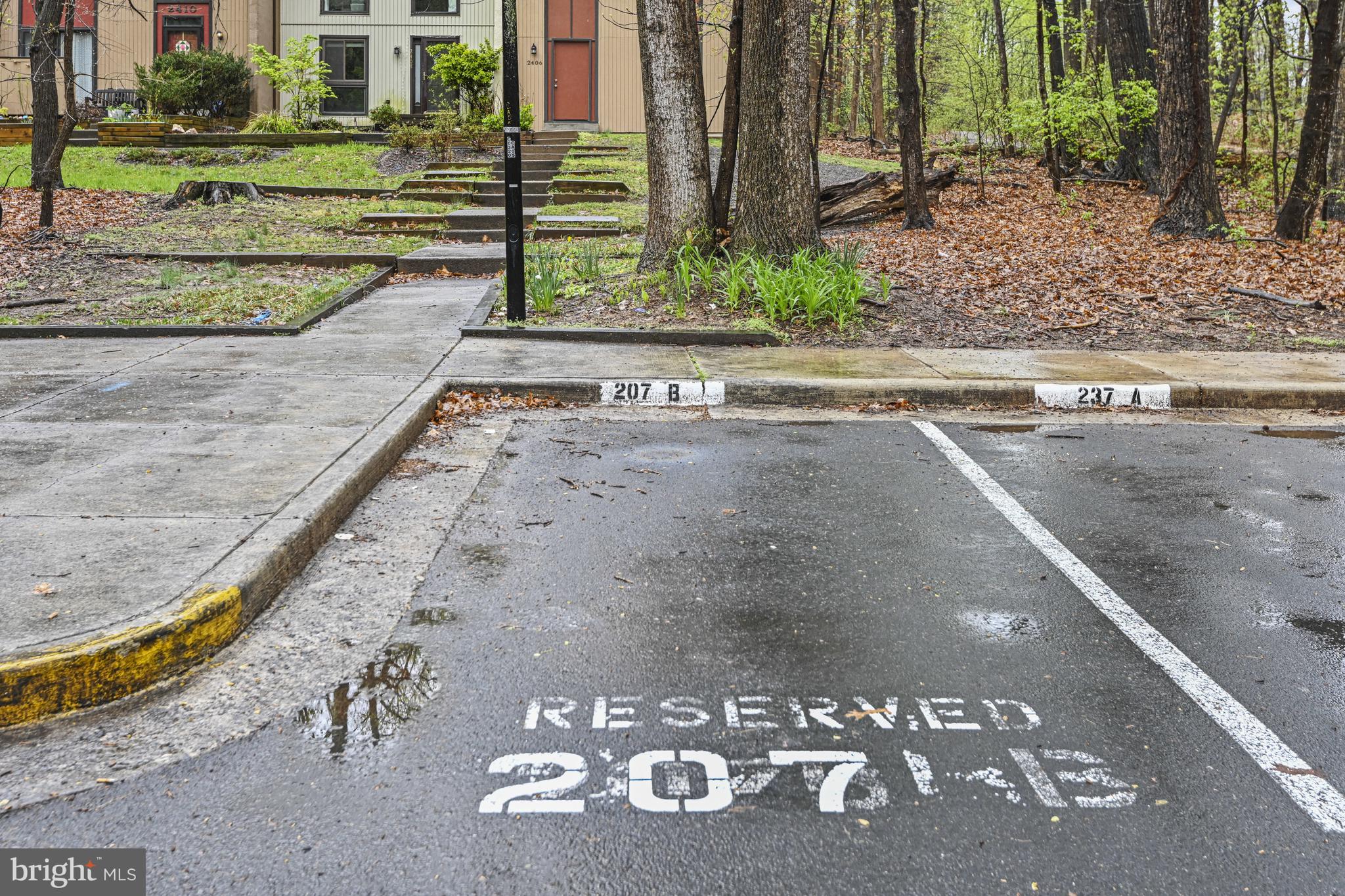 RESTON - Residential