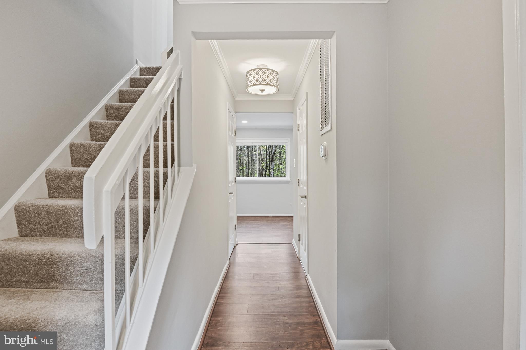 RESTON - Residential