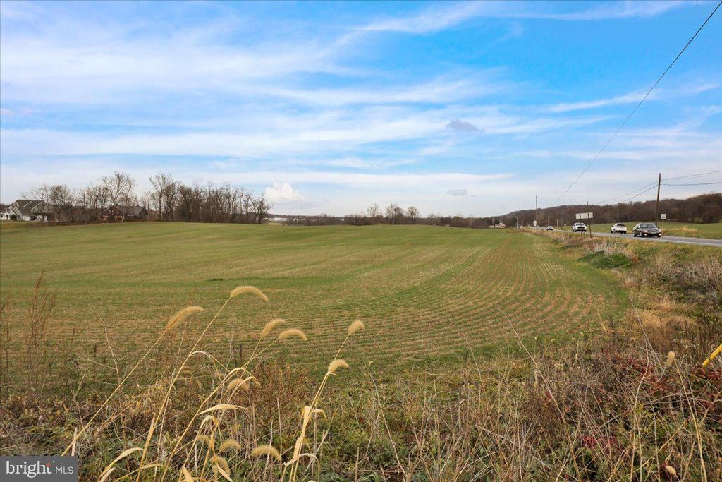 Photo of 4440 Marietta Avenue N, COLUMBIA, PA 17512 (MLS # PALA2061520)