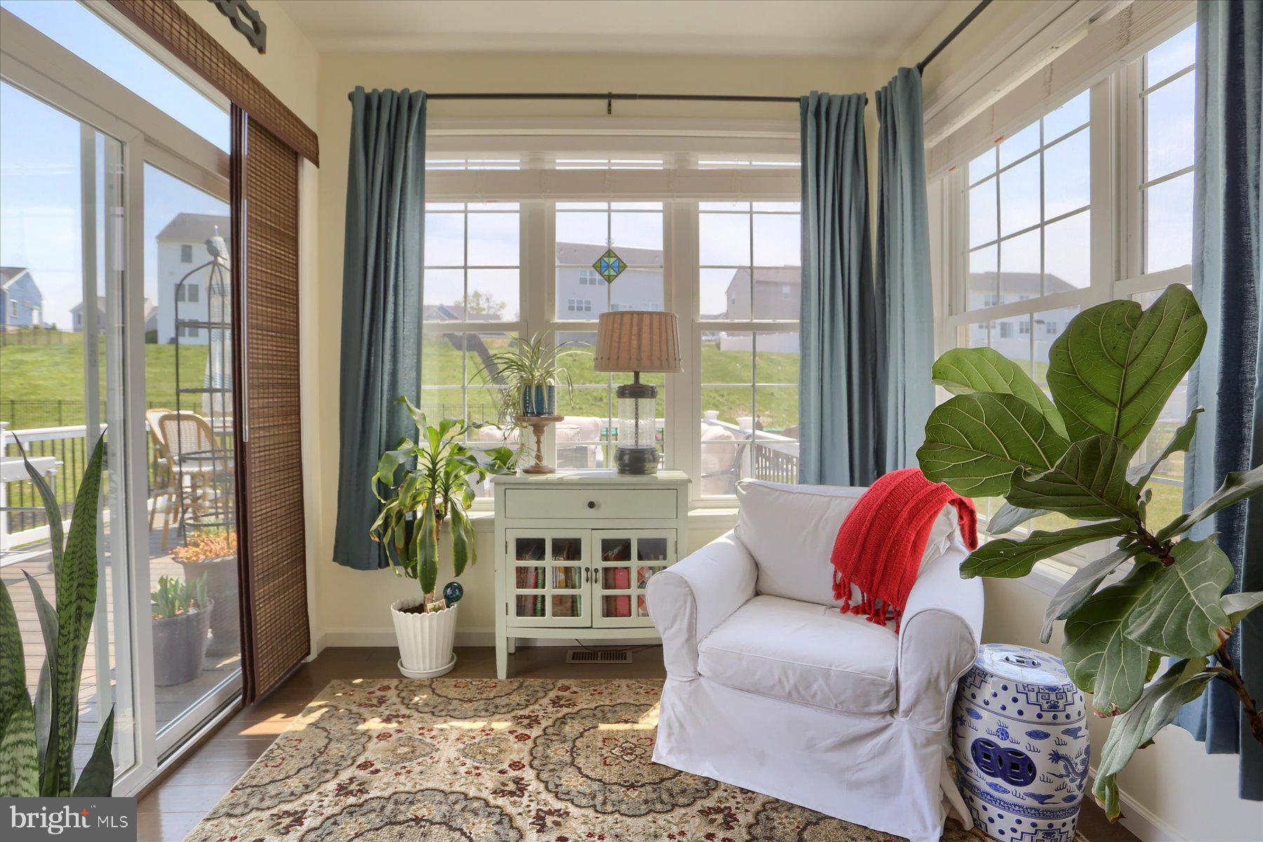 MOUNTAIN VIEW ESTATES - Residential